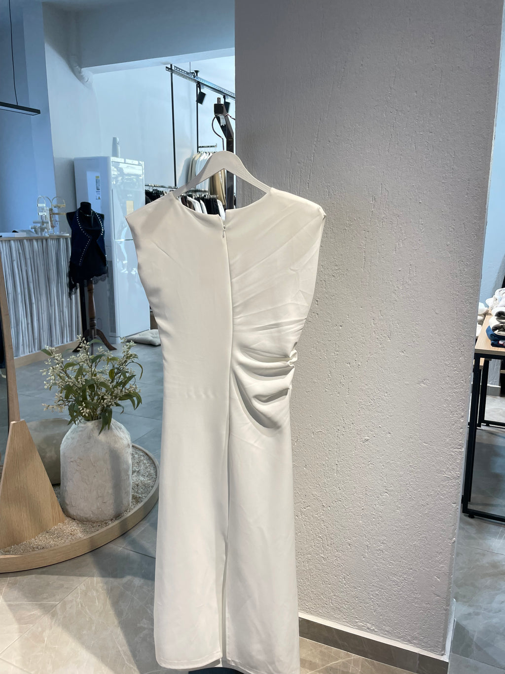 Beyaz Yandan Drapeli Elbise