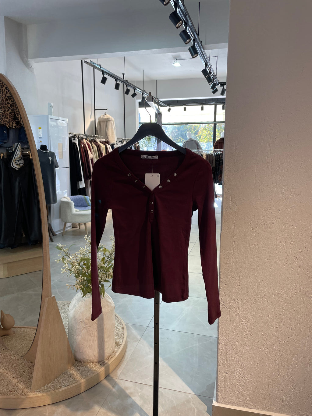 Önü Çıt Çıt Detaylı Body