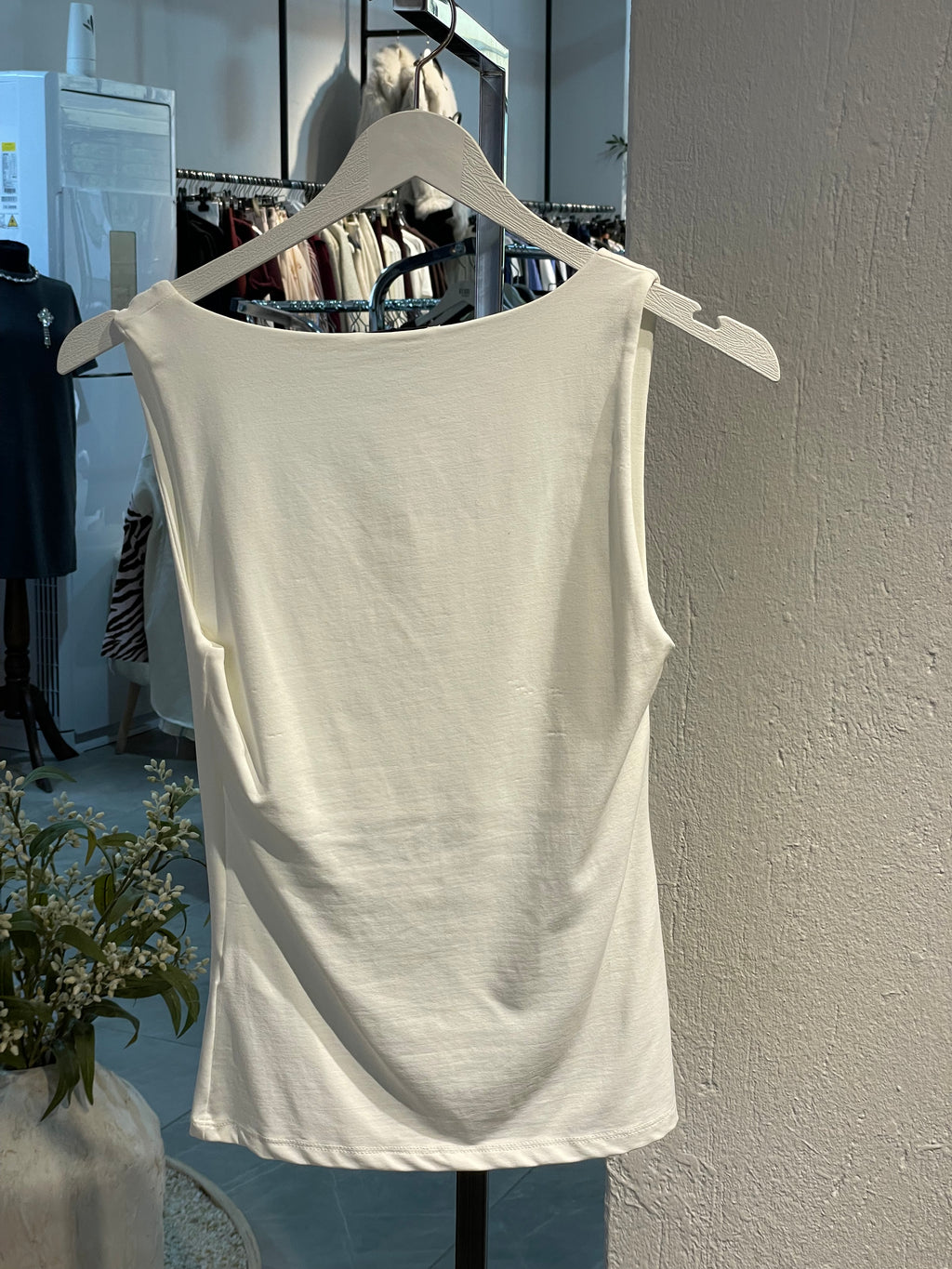 Dlvn Beyaz Premium Kumaş Atlet