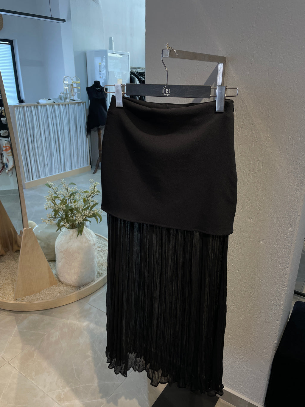 Düz Tül Detaylı Etek