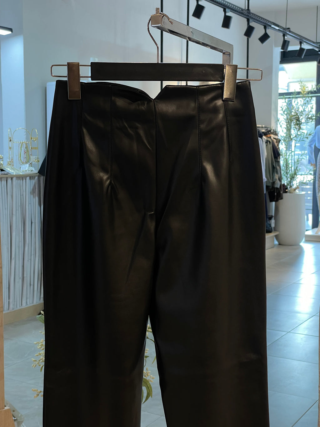 Deri Havuç Kesim Pantolon