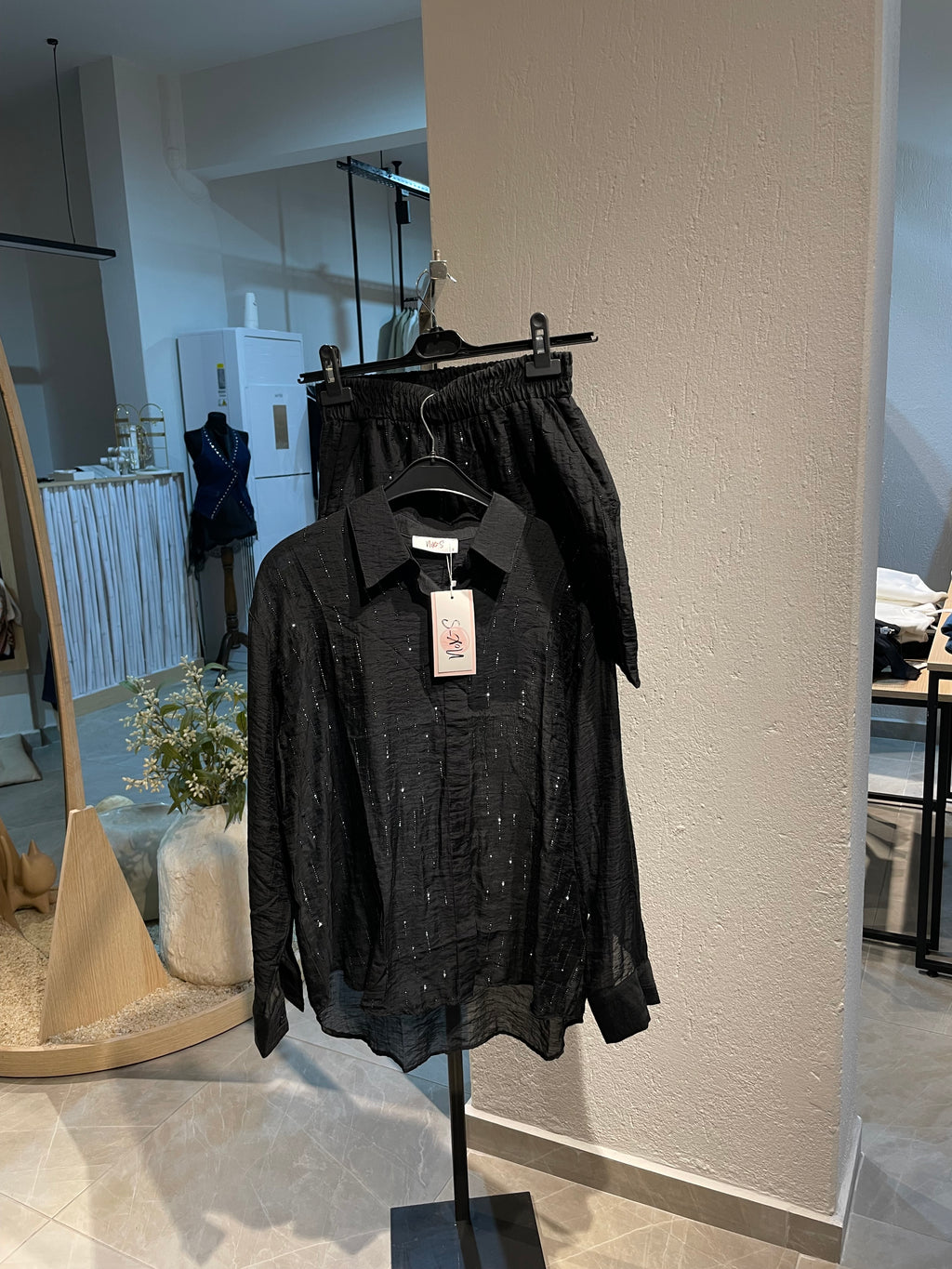 Taşlı SiyahGömlek-Şort Takım