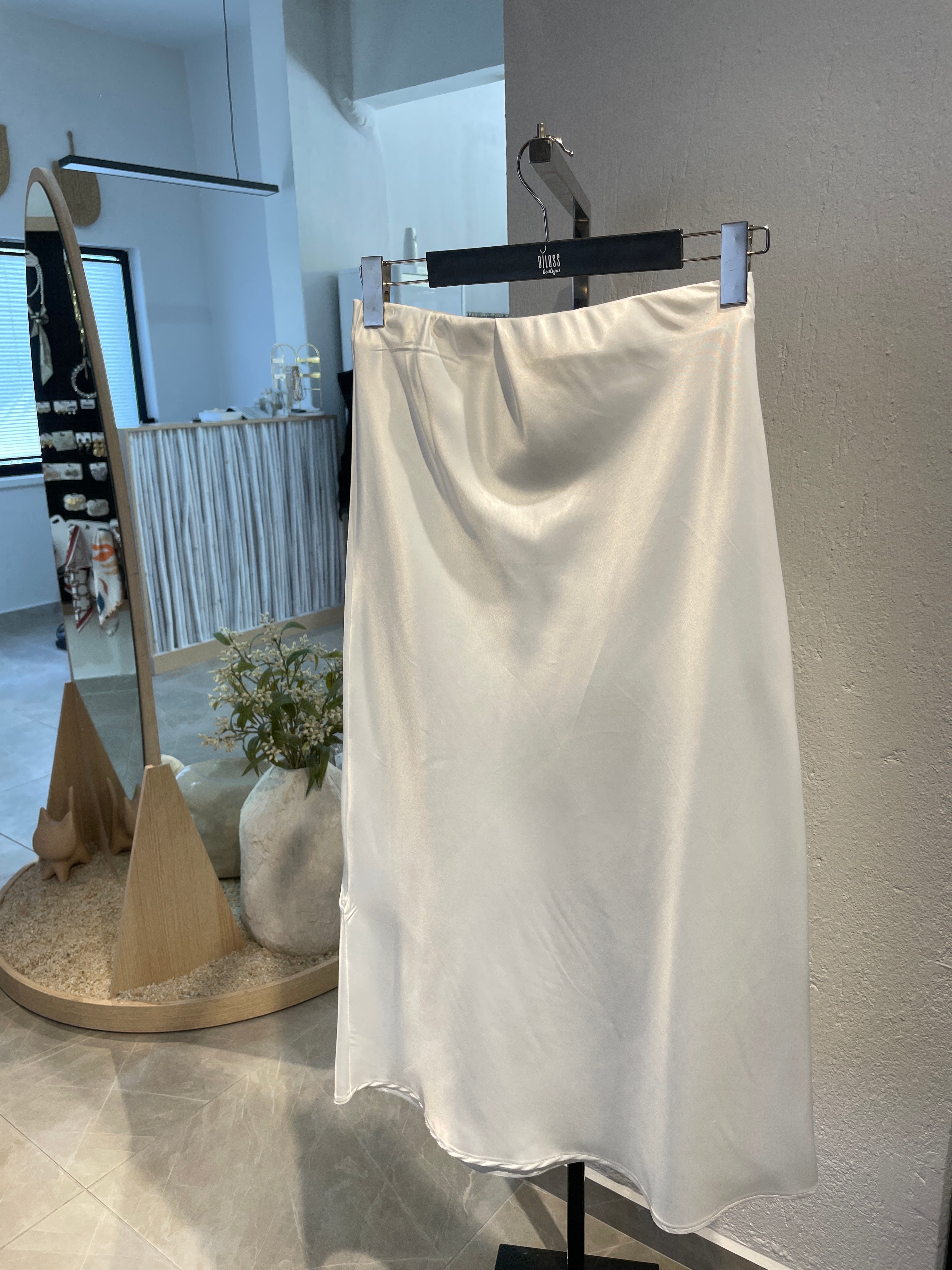 Saten Krem Uzun Etek