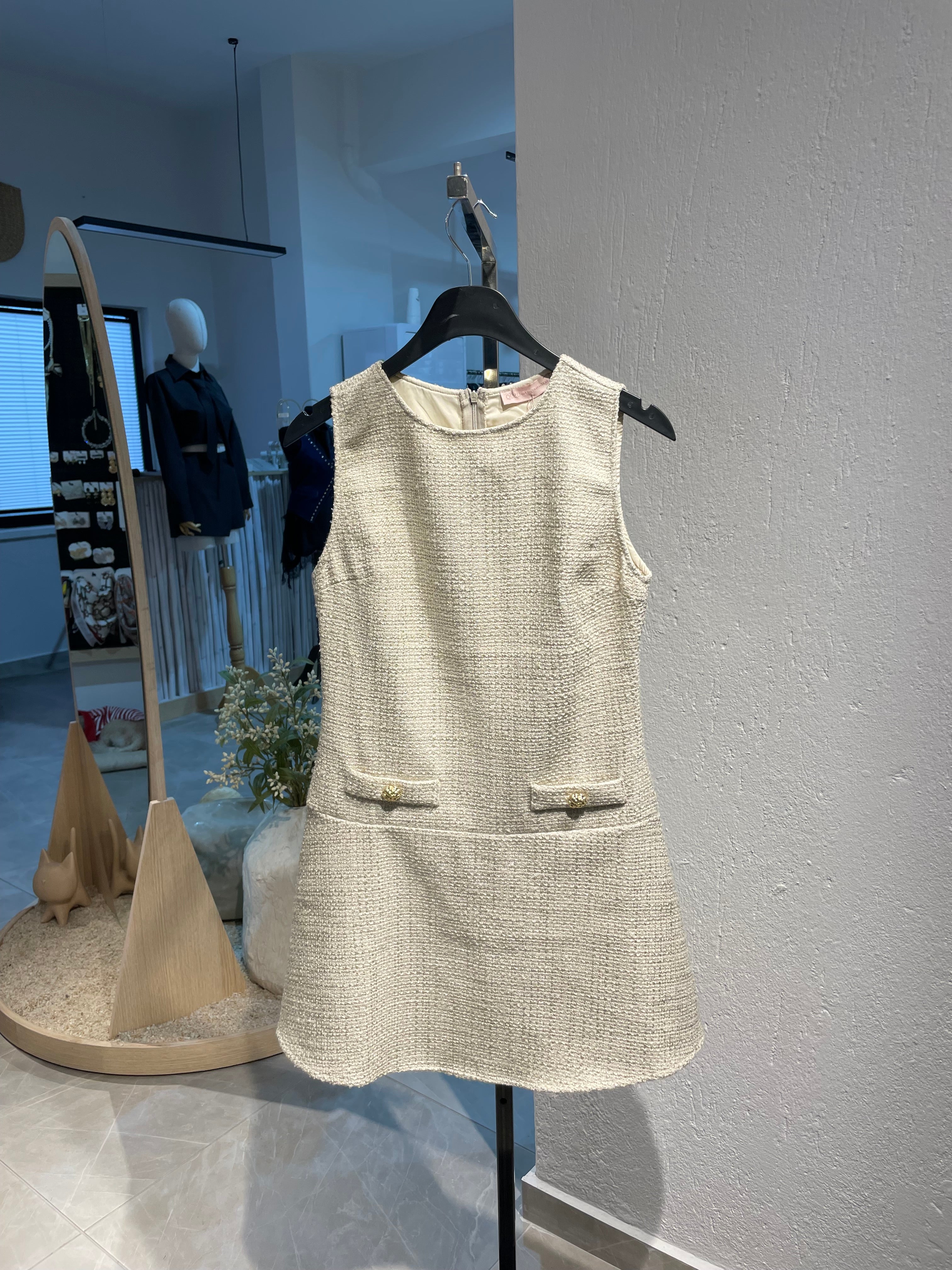 Taş Rengi Düğmeli Elbise