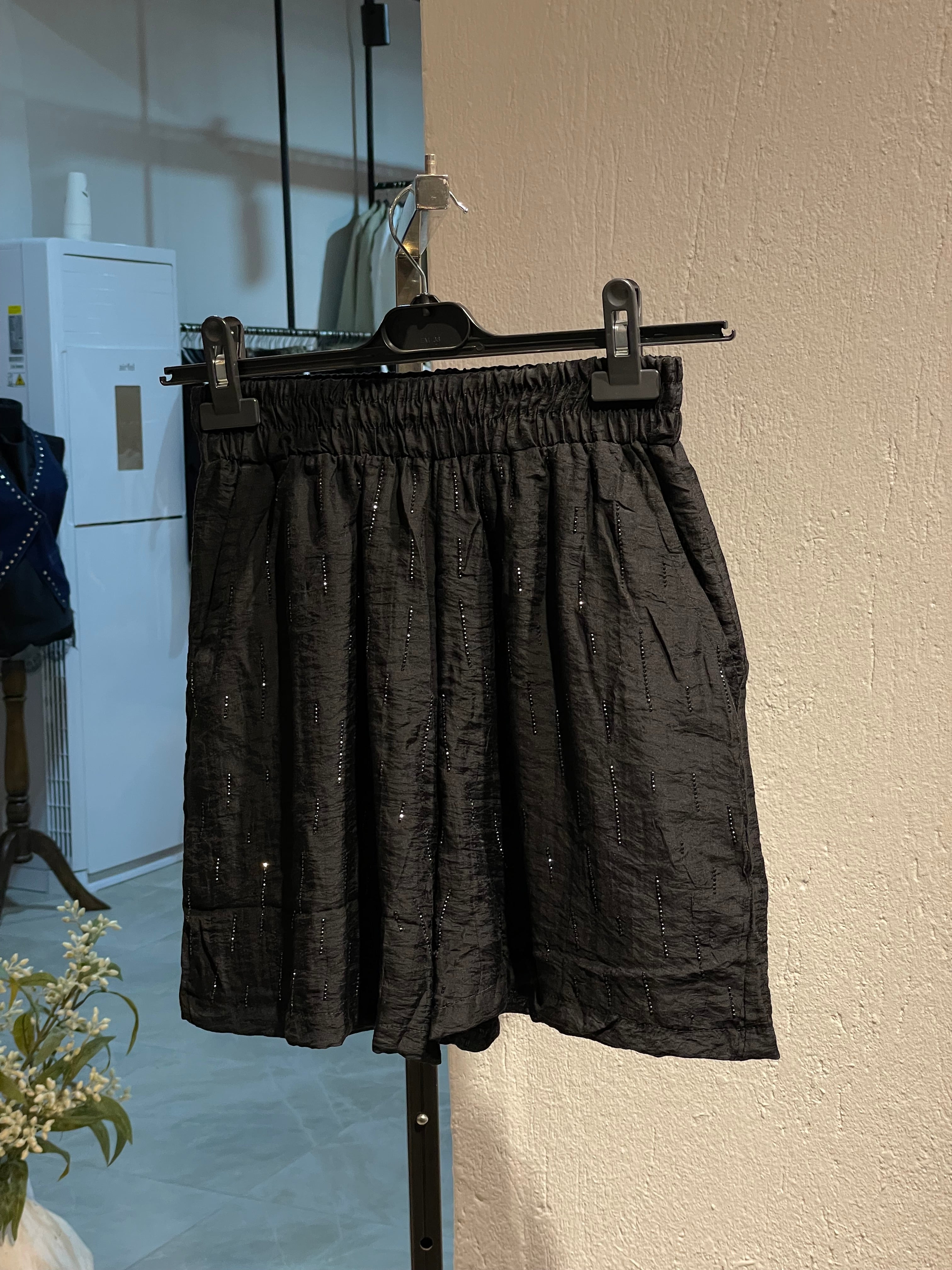 Taşlı SiyahGömlek-Şort Takım