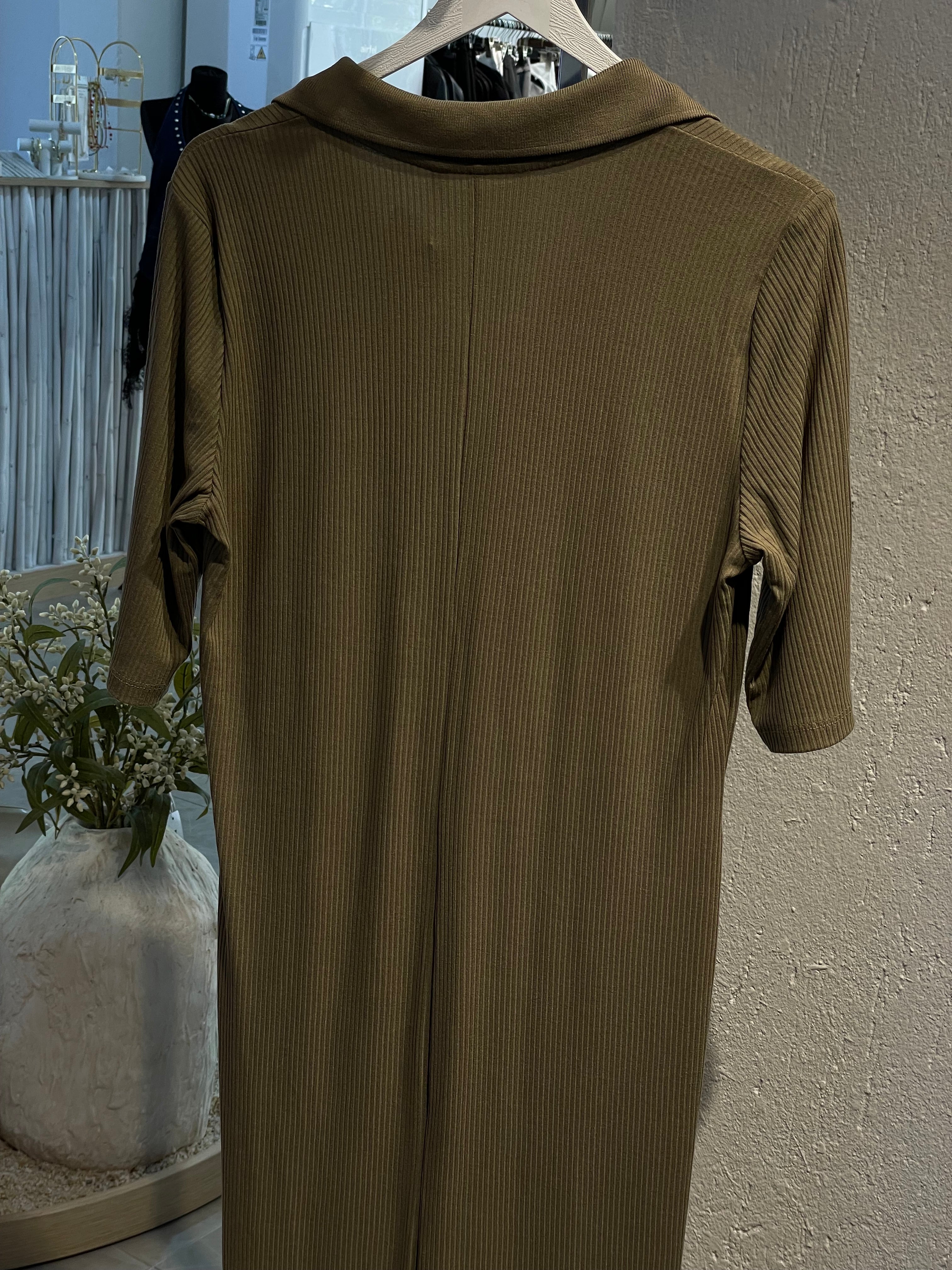 Zeytin Yeşili Düğmeli Günlük Elbise