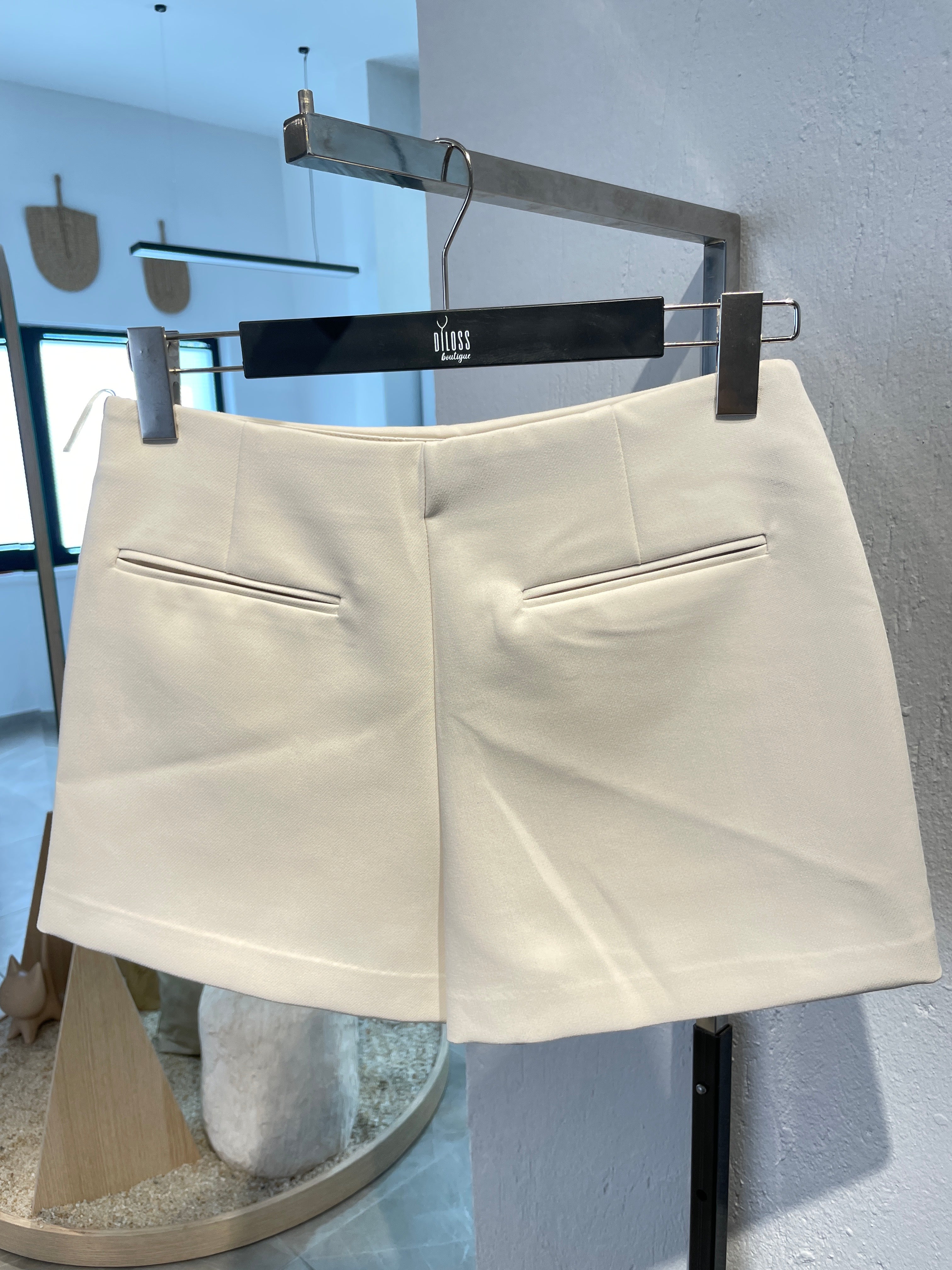 Yırtmaçlı Asimetrik Kesim Etek