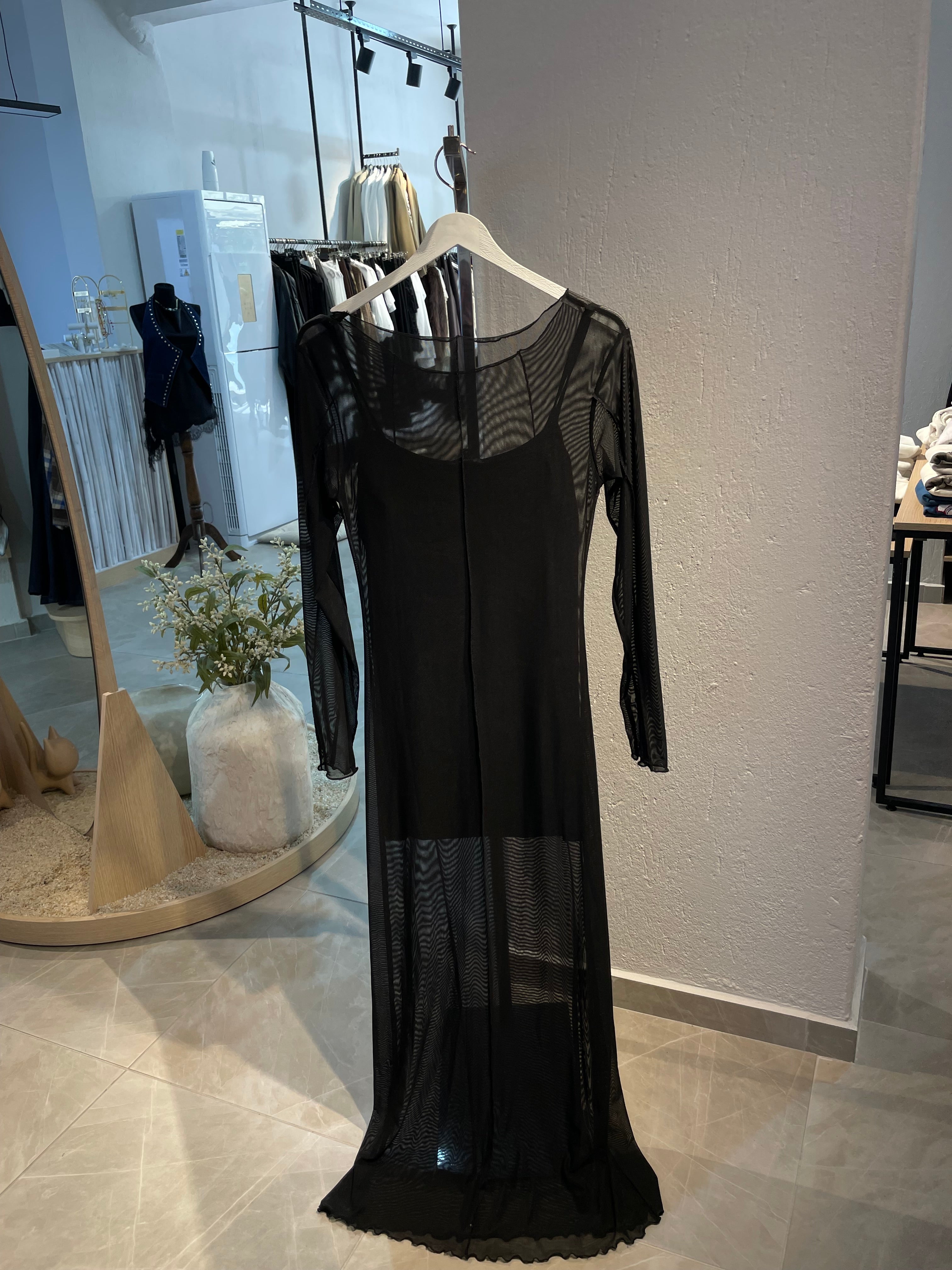 Tül Detay Astarlı Uzun Elbise