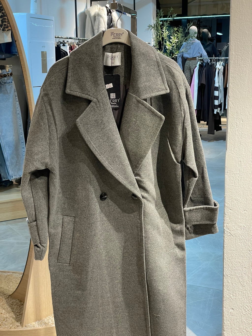 Antrasit Kaşe Kaban