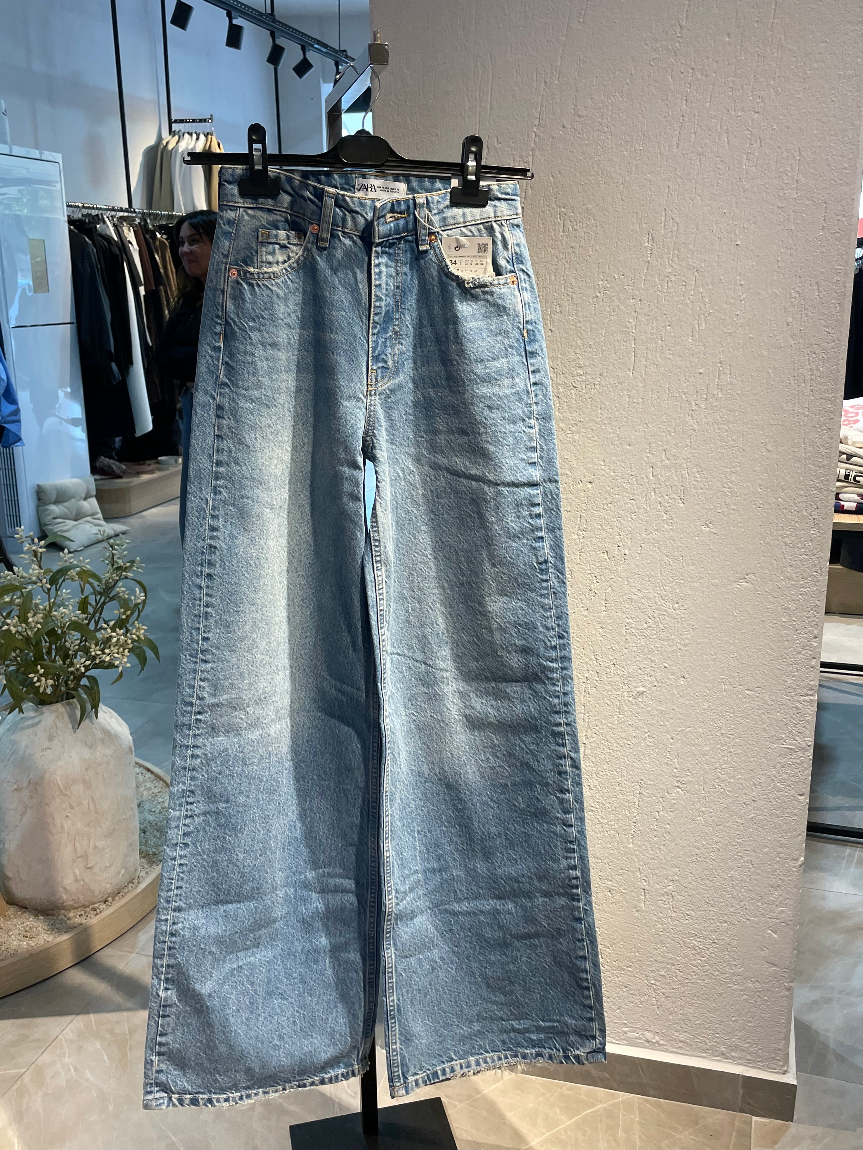 Marka Bol Paça Mavi Jean