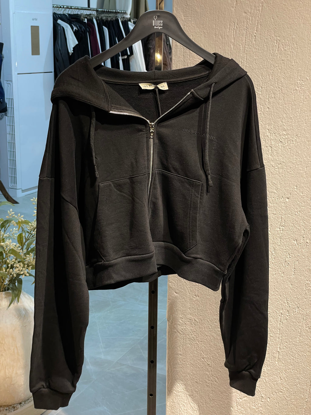 Kapüşonlu Fermuarlı Kısa Ceket