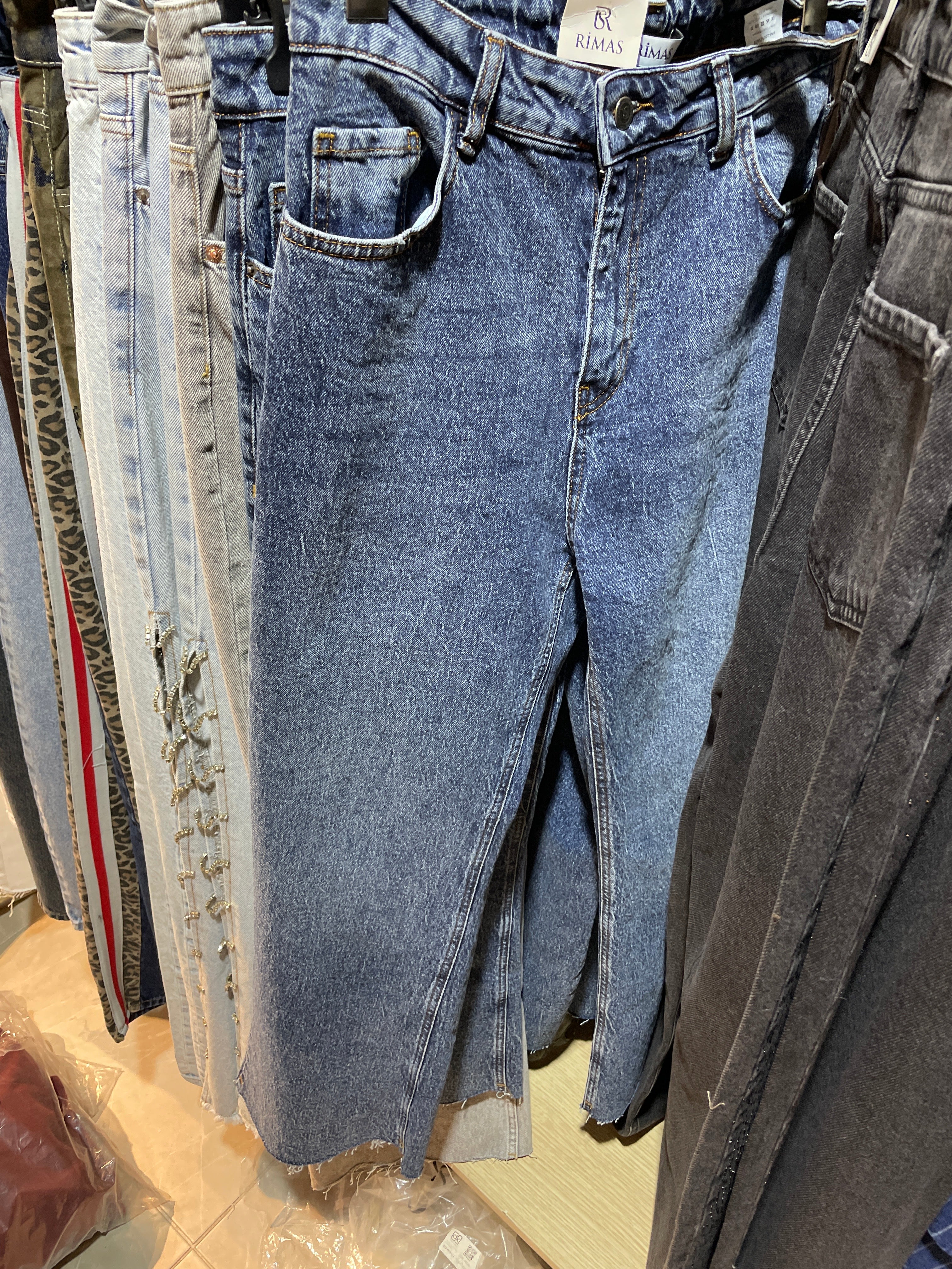 RMS Düz Kesim Kesik Paça Pantolon