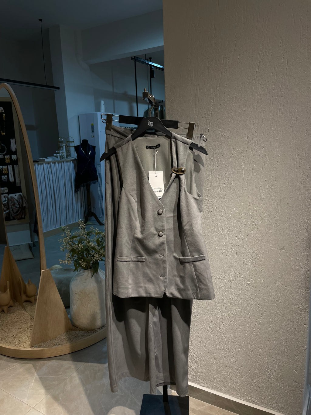 Kadife Gri Alt-Üst Yelekli Takım