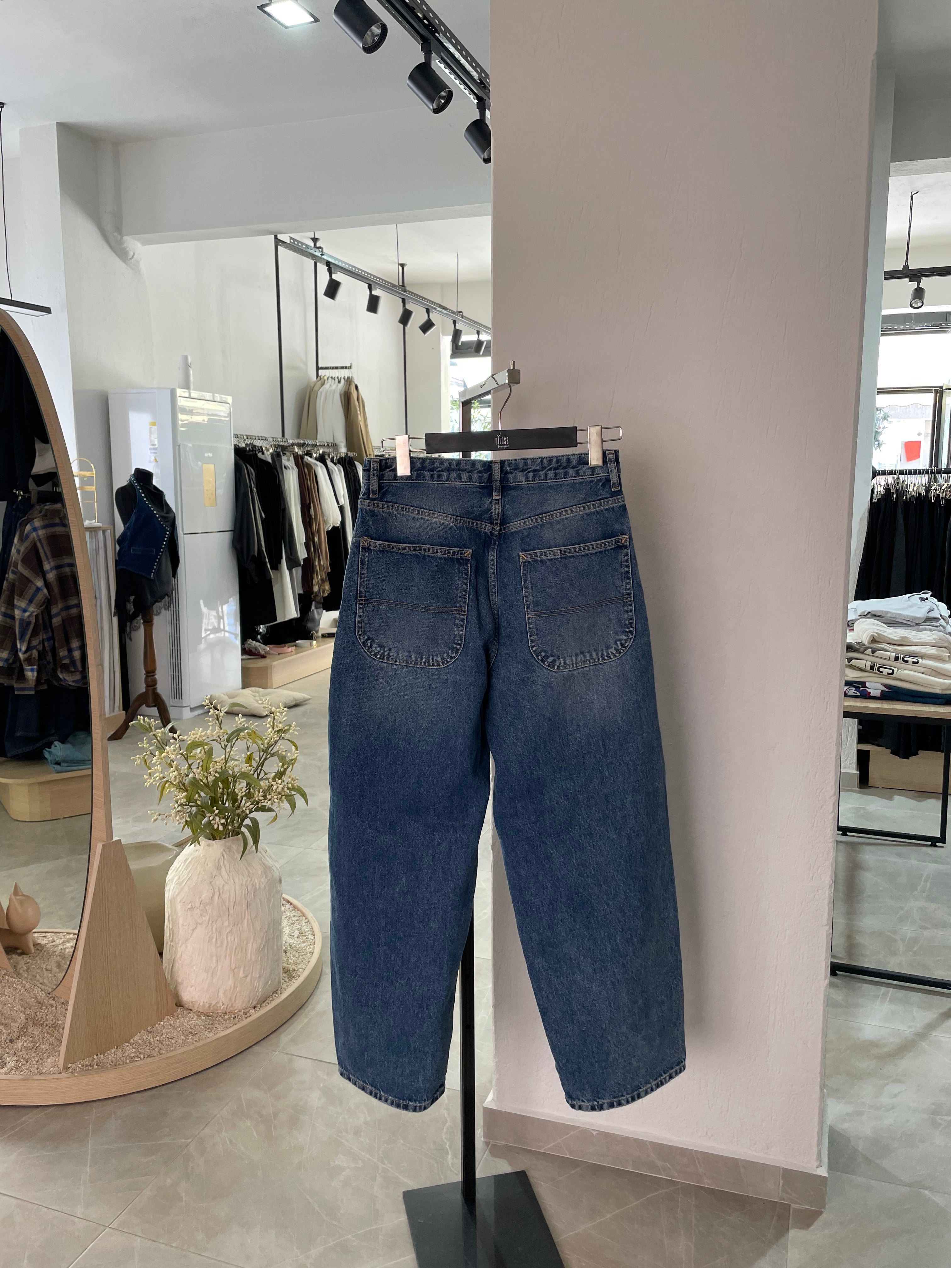 Marka Mavi Eskitme Detay Jean