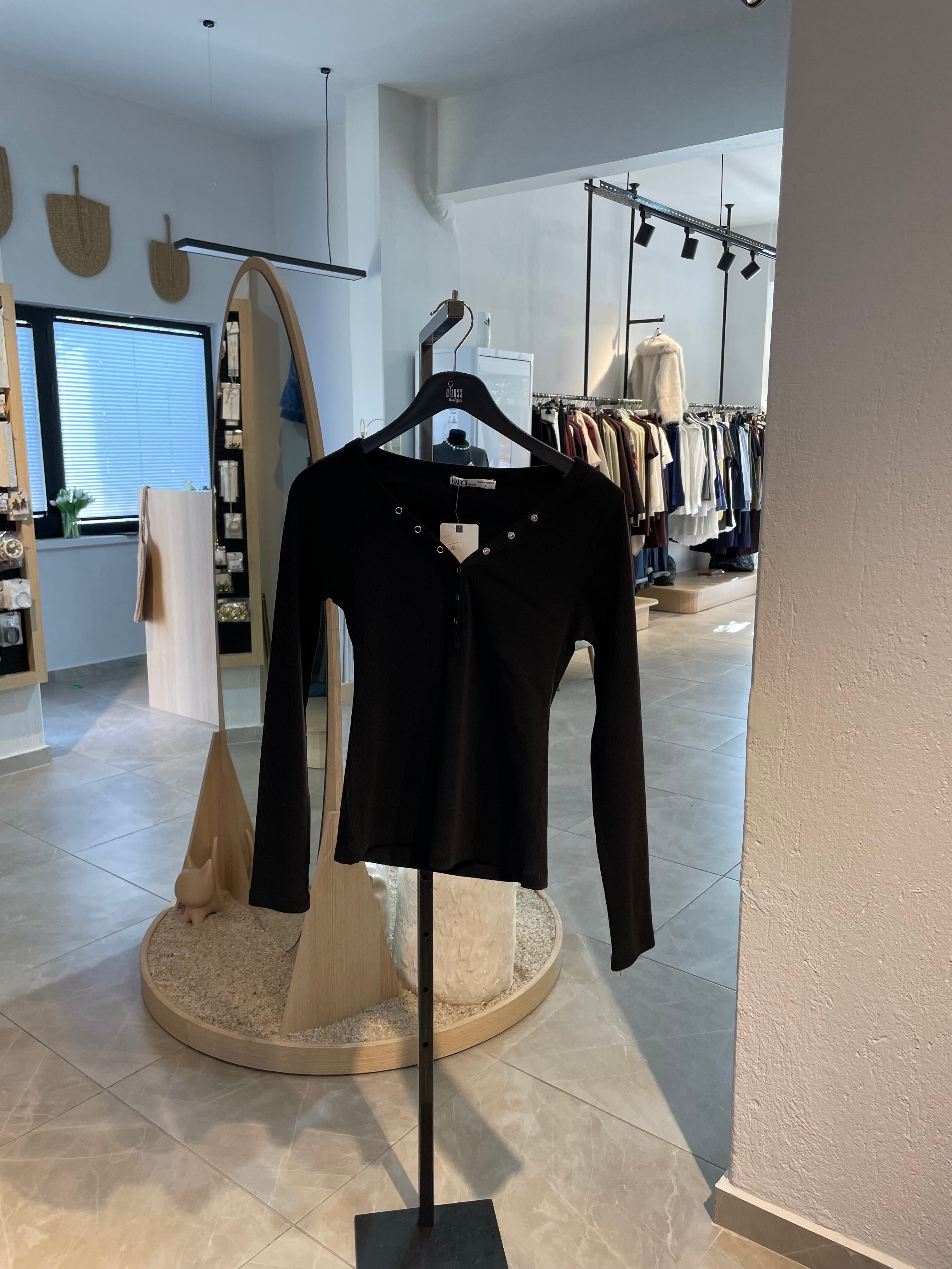 Önü Çıt Çıt Detaylı Body