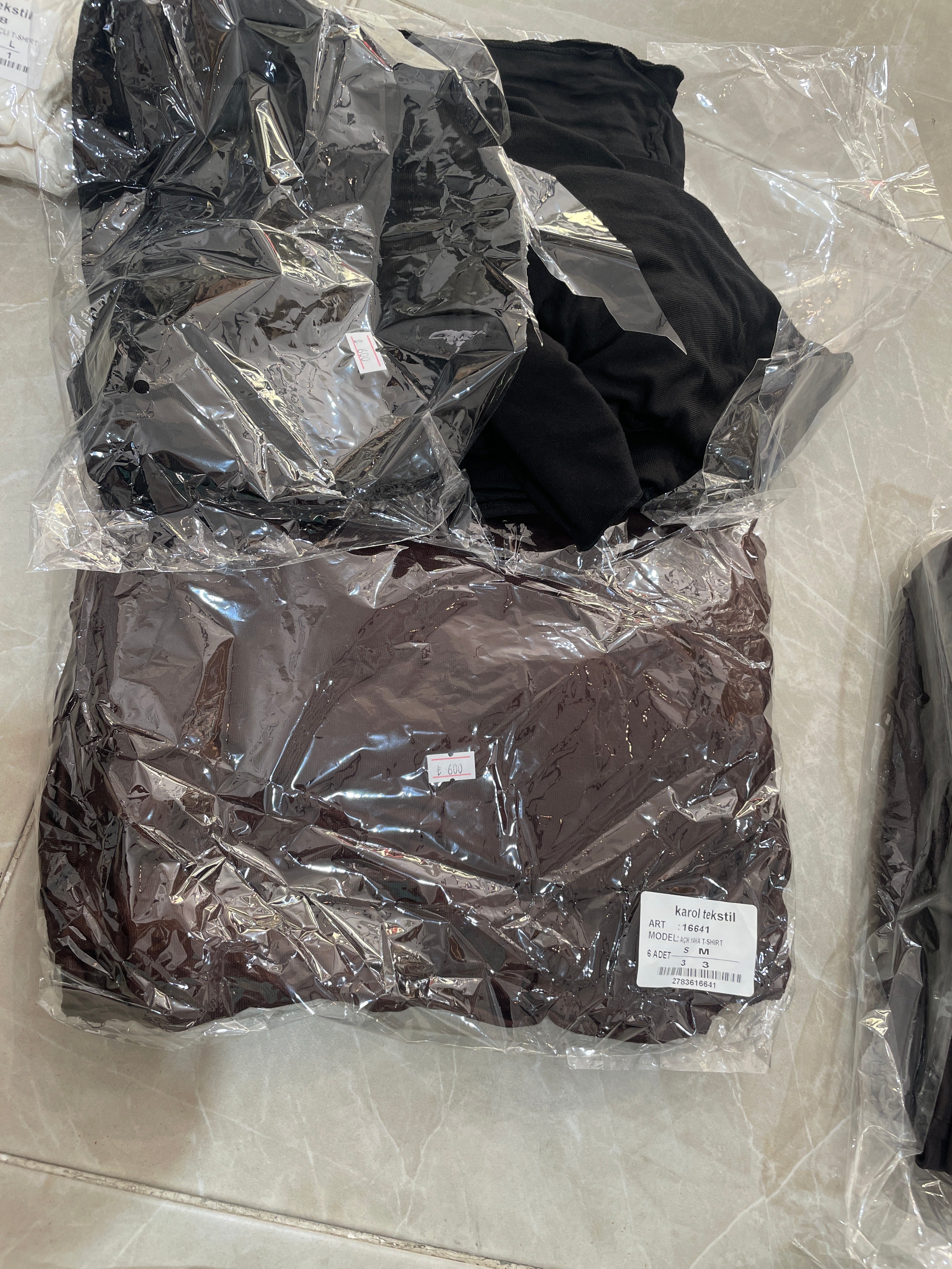 Transparan Açık Yaka Üst