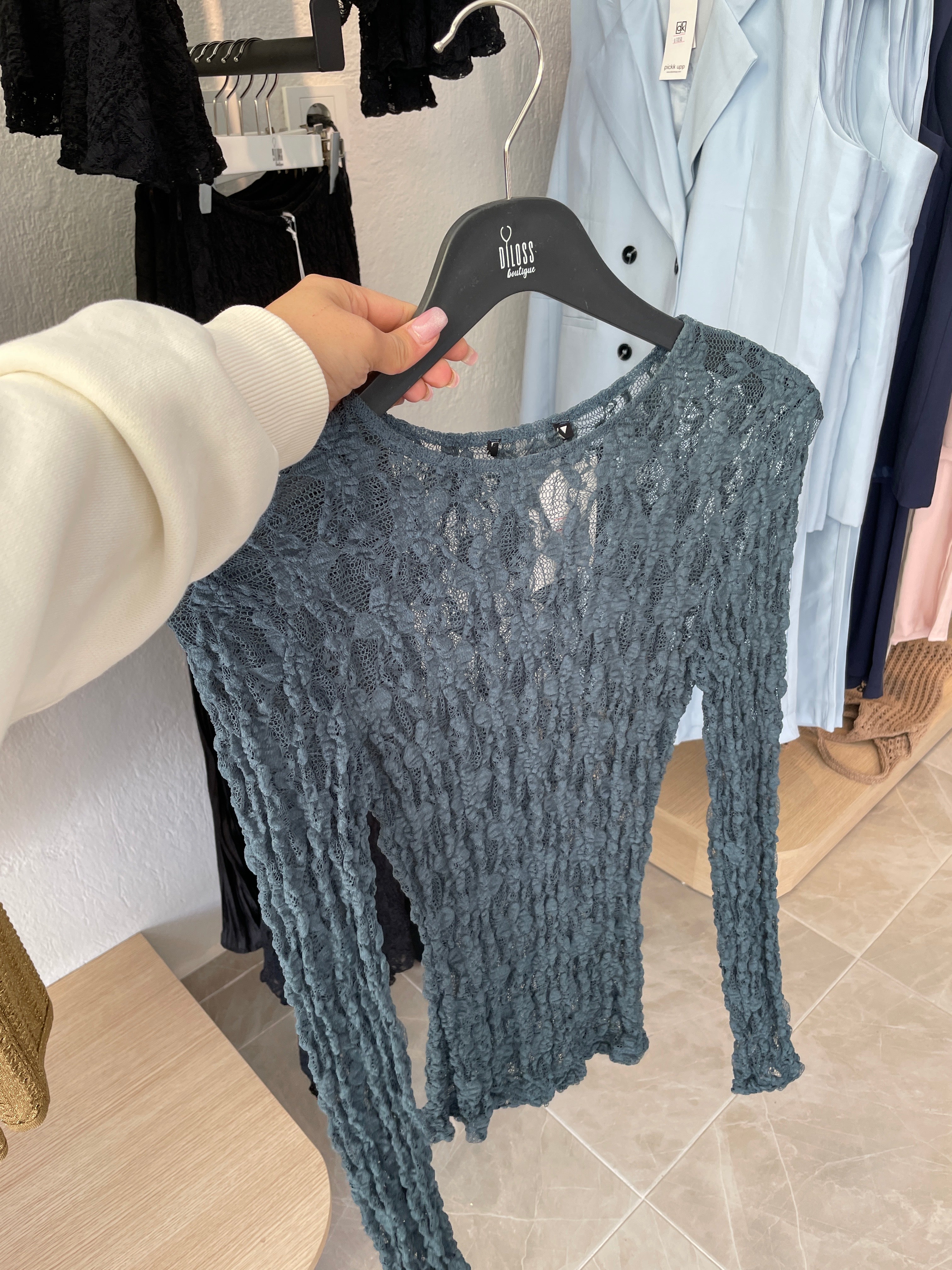 Dantelli Lacivert Üst