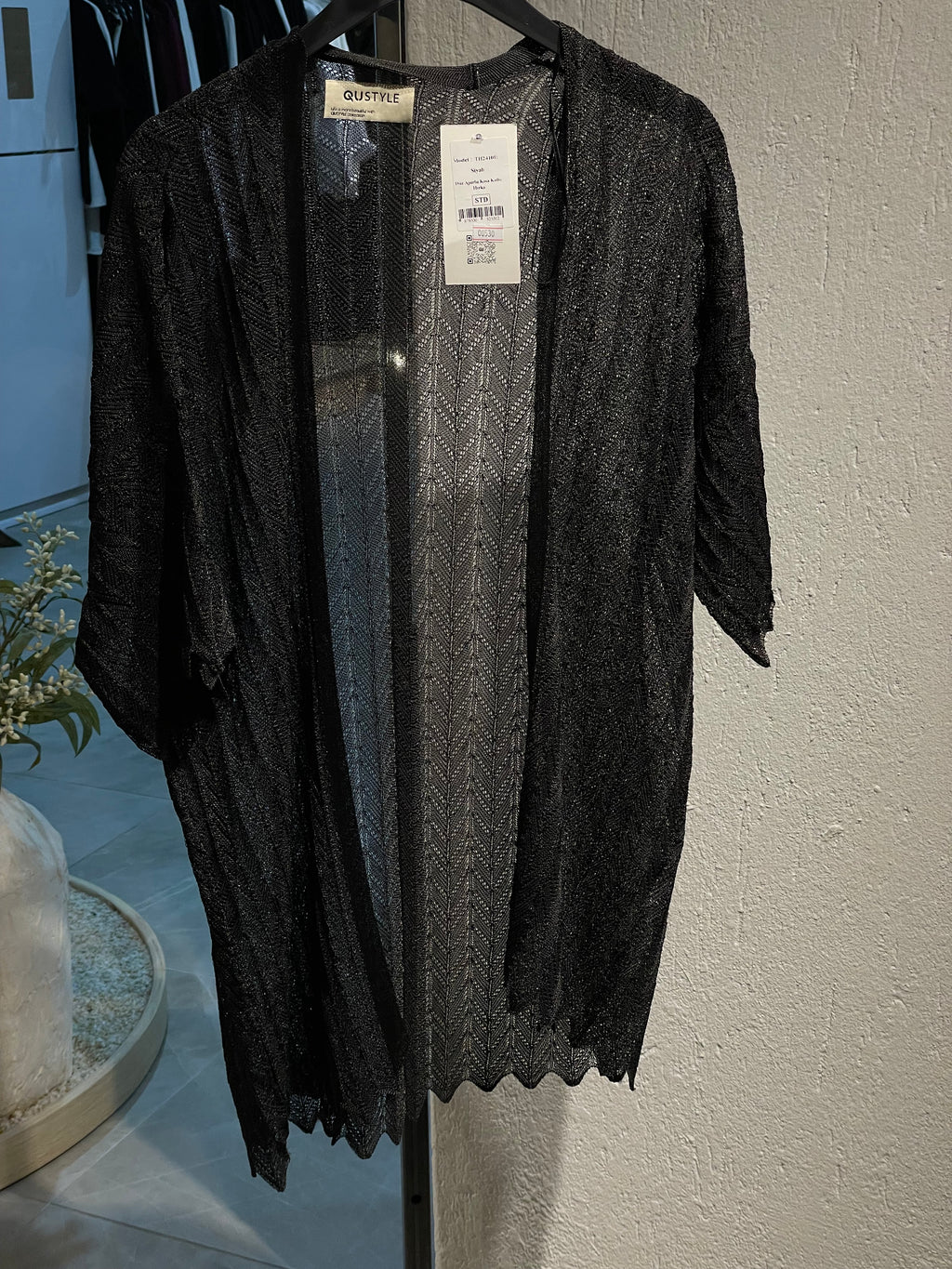 Düz Ajurlu Kısa Kollu Hırka