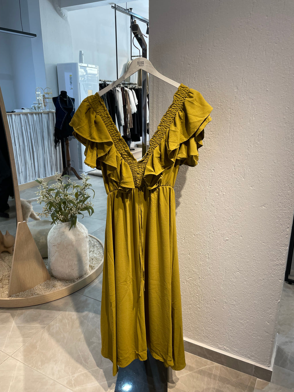 Yağ Yeşili Fırfır Detaylı Uzun Elbise