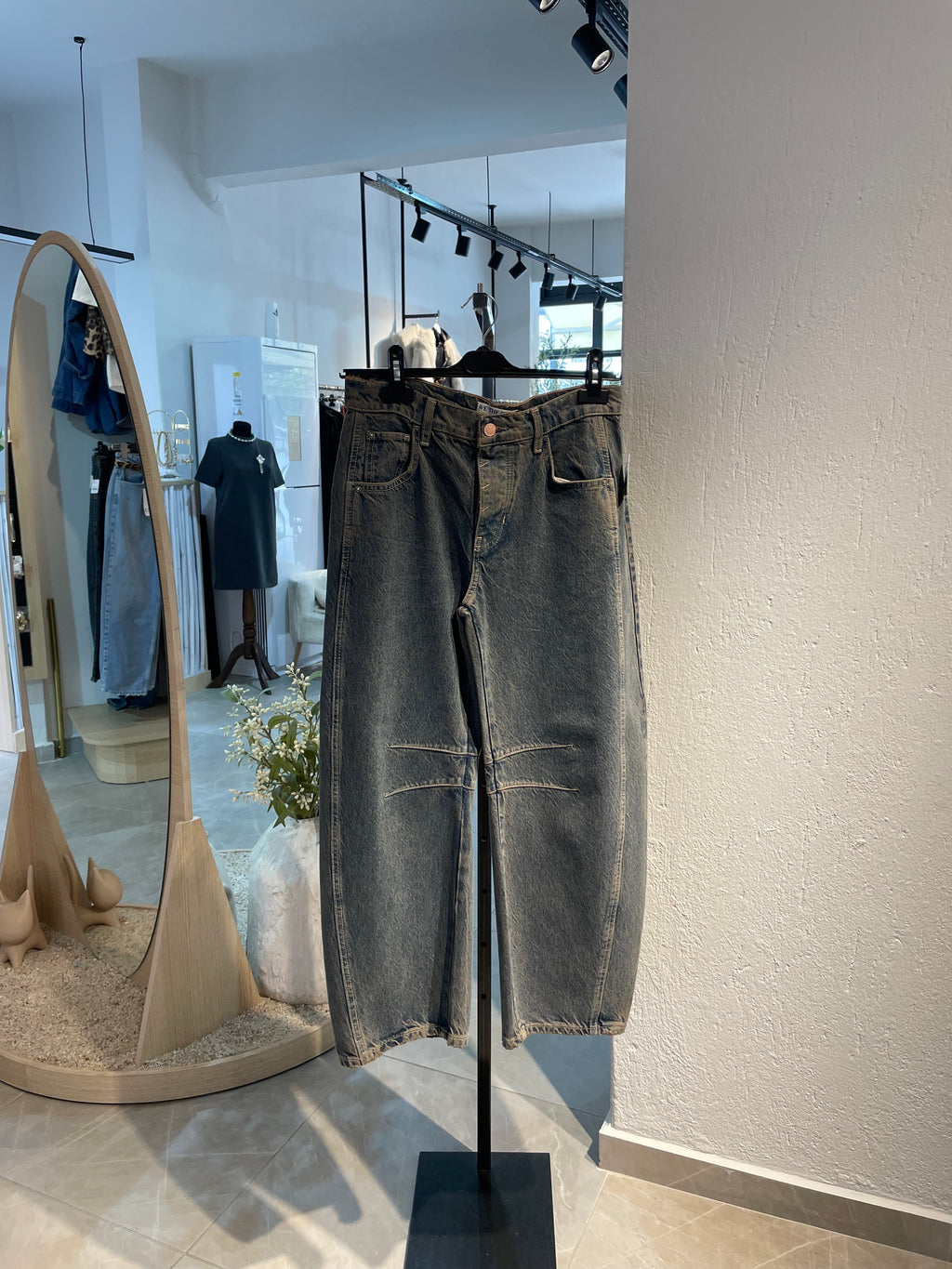 Marka Eskitmeli Balon Kesim Pantolon