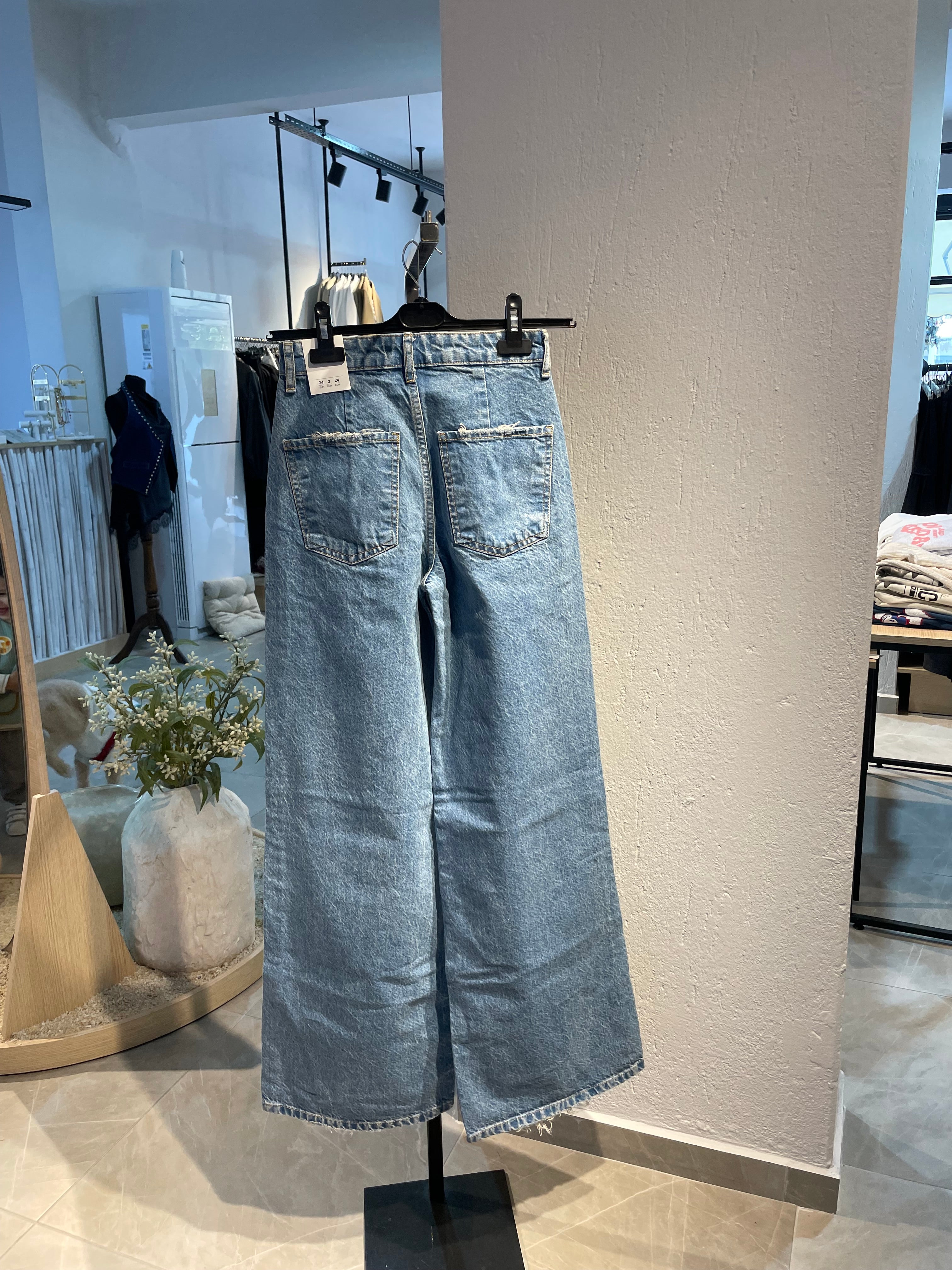 Marka Bol Paça Mavi Jean