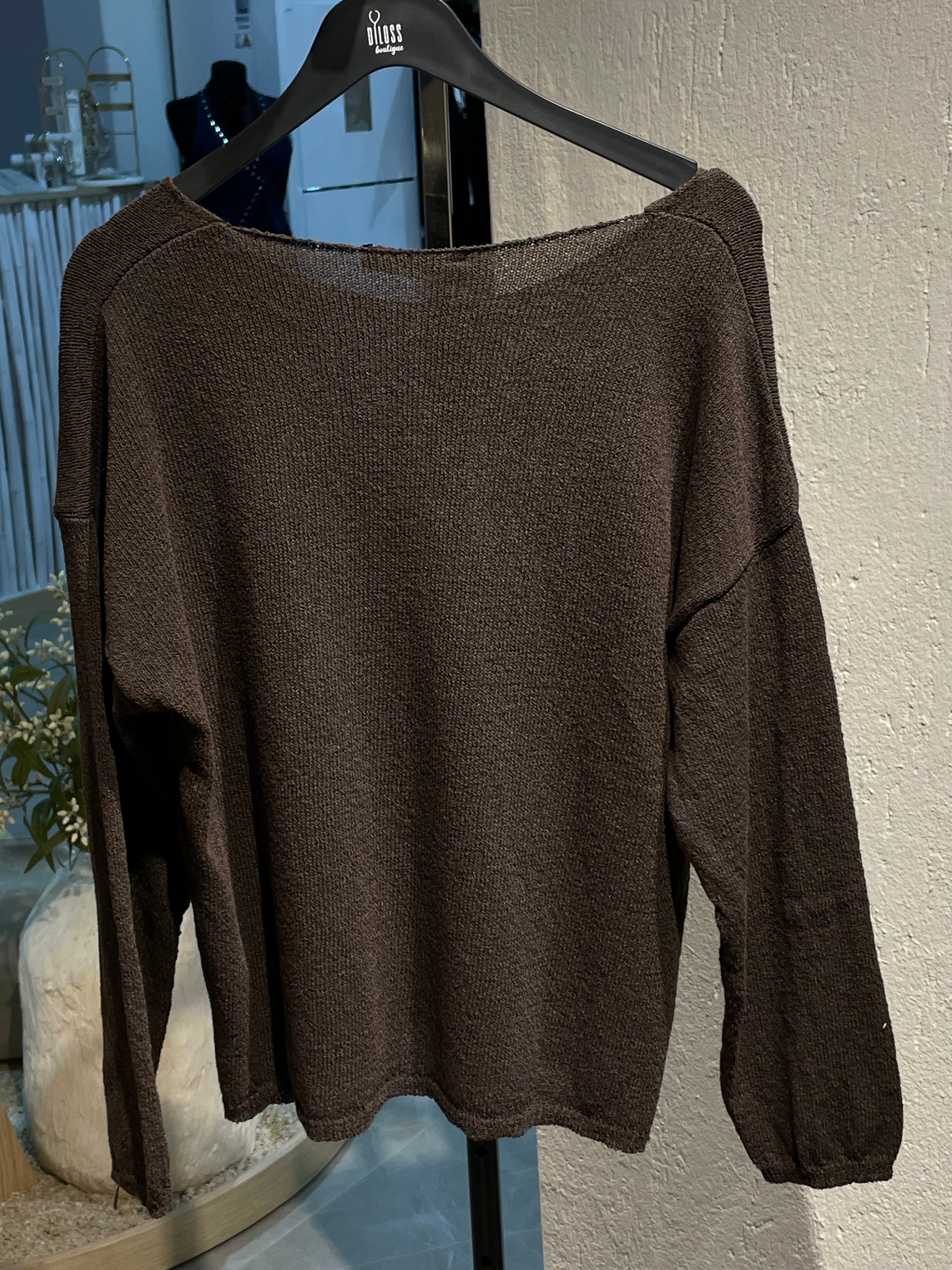 Triko Düşük Omuz Kazak