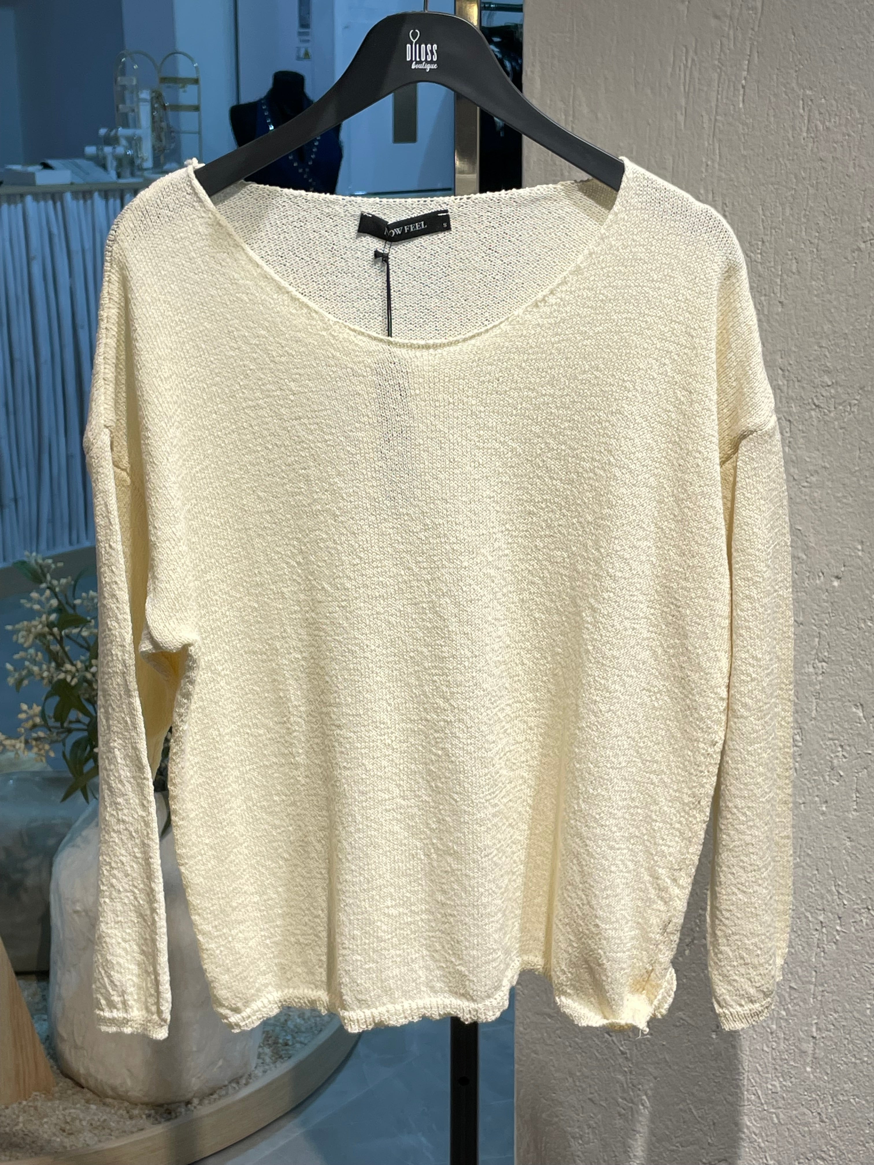 Triko Düşük Omuz Kazak