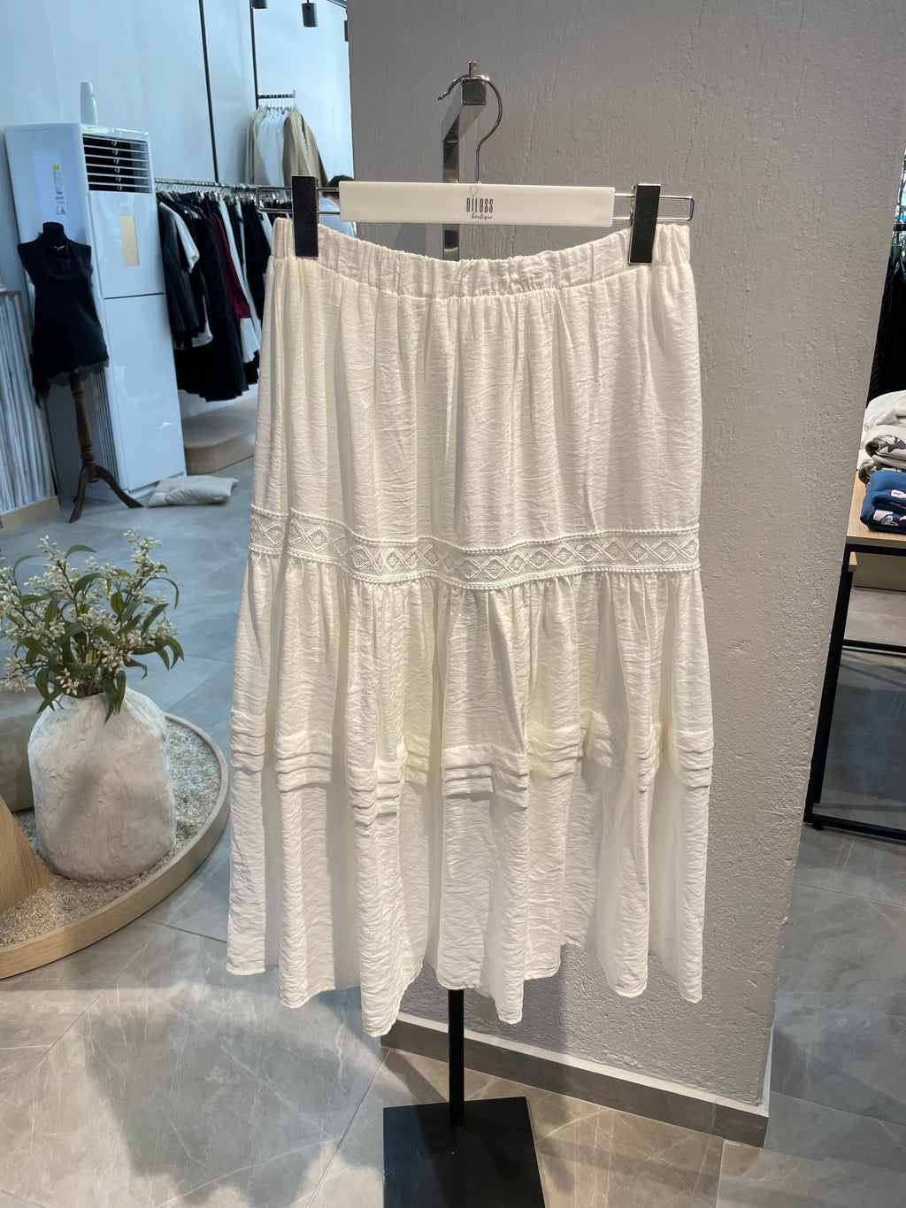 Dantel Detaylı Uzun Etek