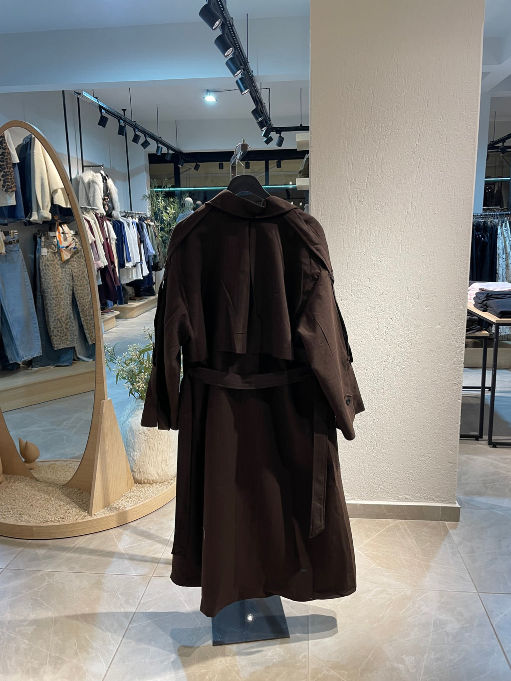 Kahverengi Mavi Çizgi Detay Uzun Trençkot