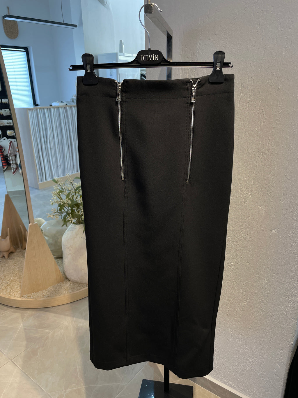 Fermuar Detaylı Midi Etek