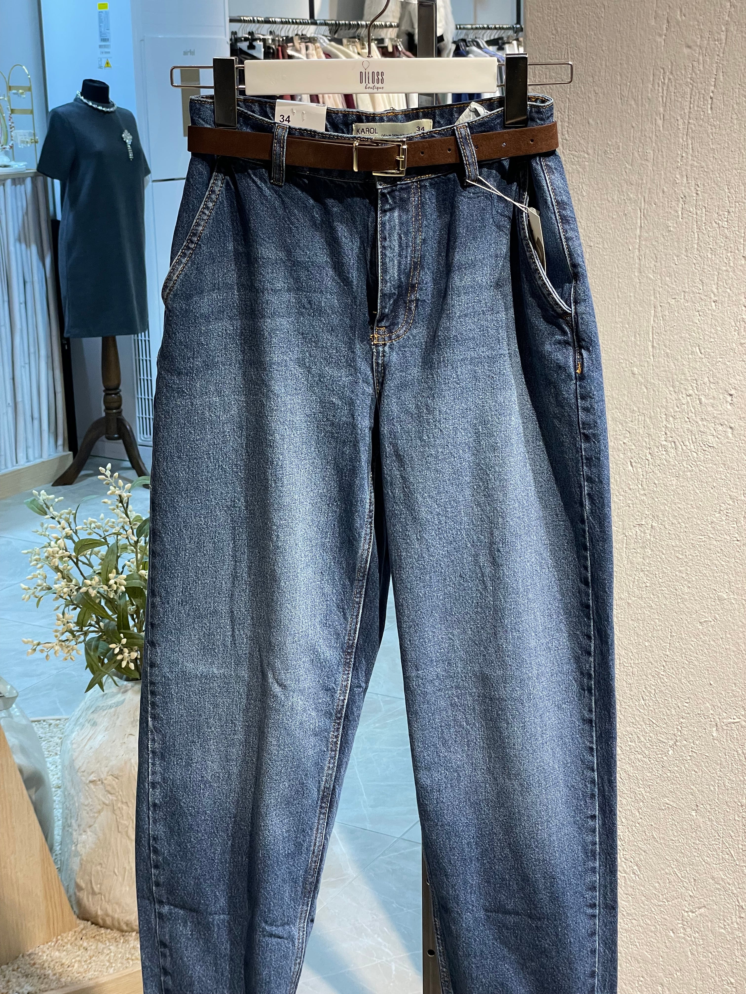 Karol Mom Jean Stil Kemerli Pantolon