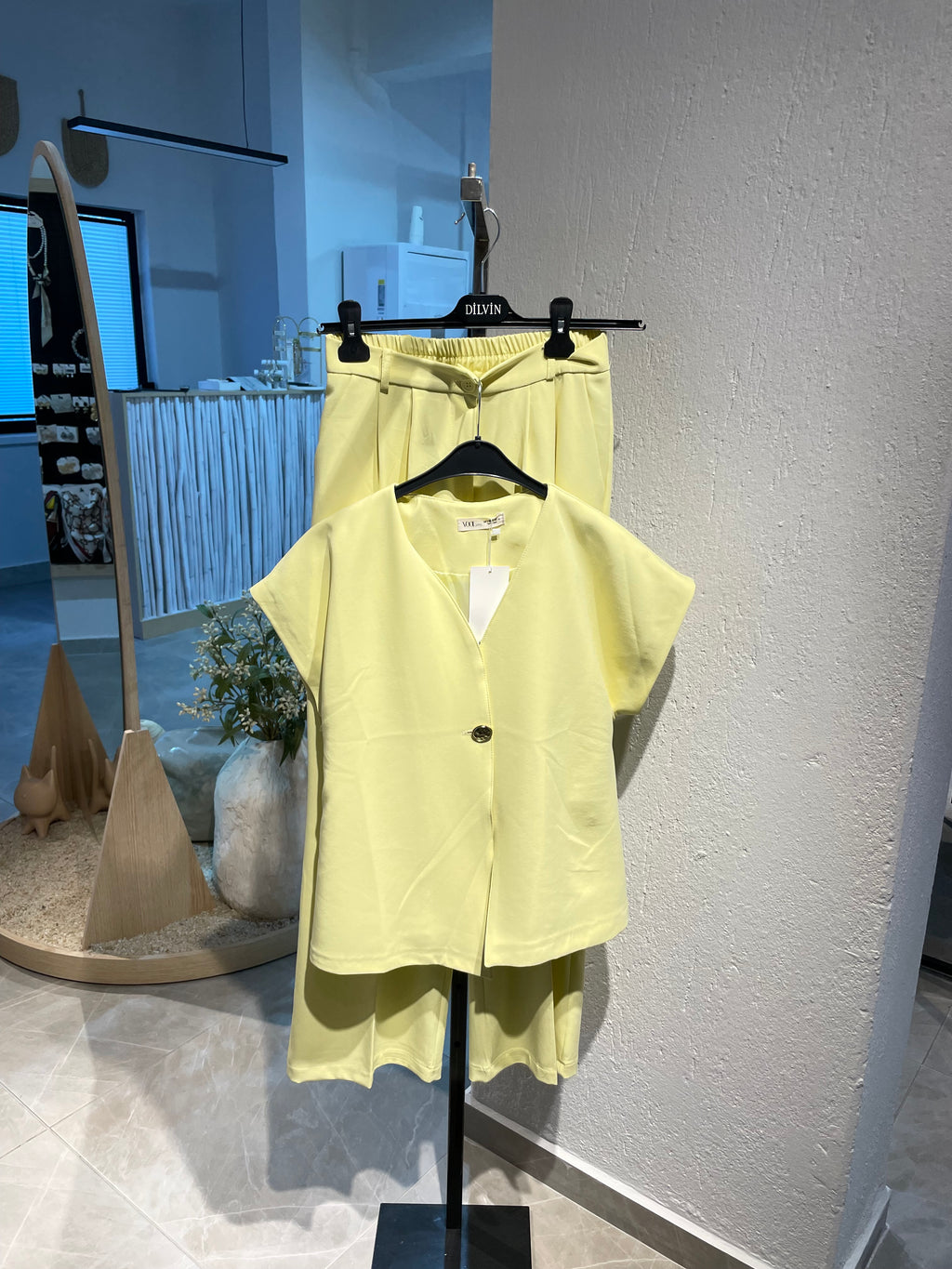 Kısa Kollu Alt-Üst Sarı Takım