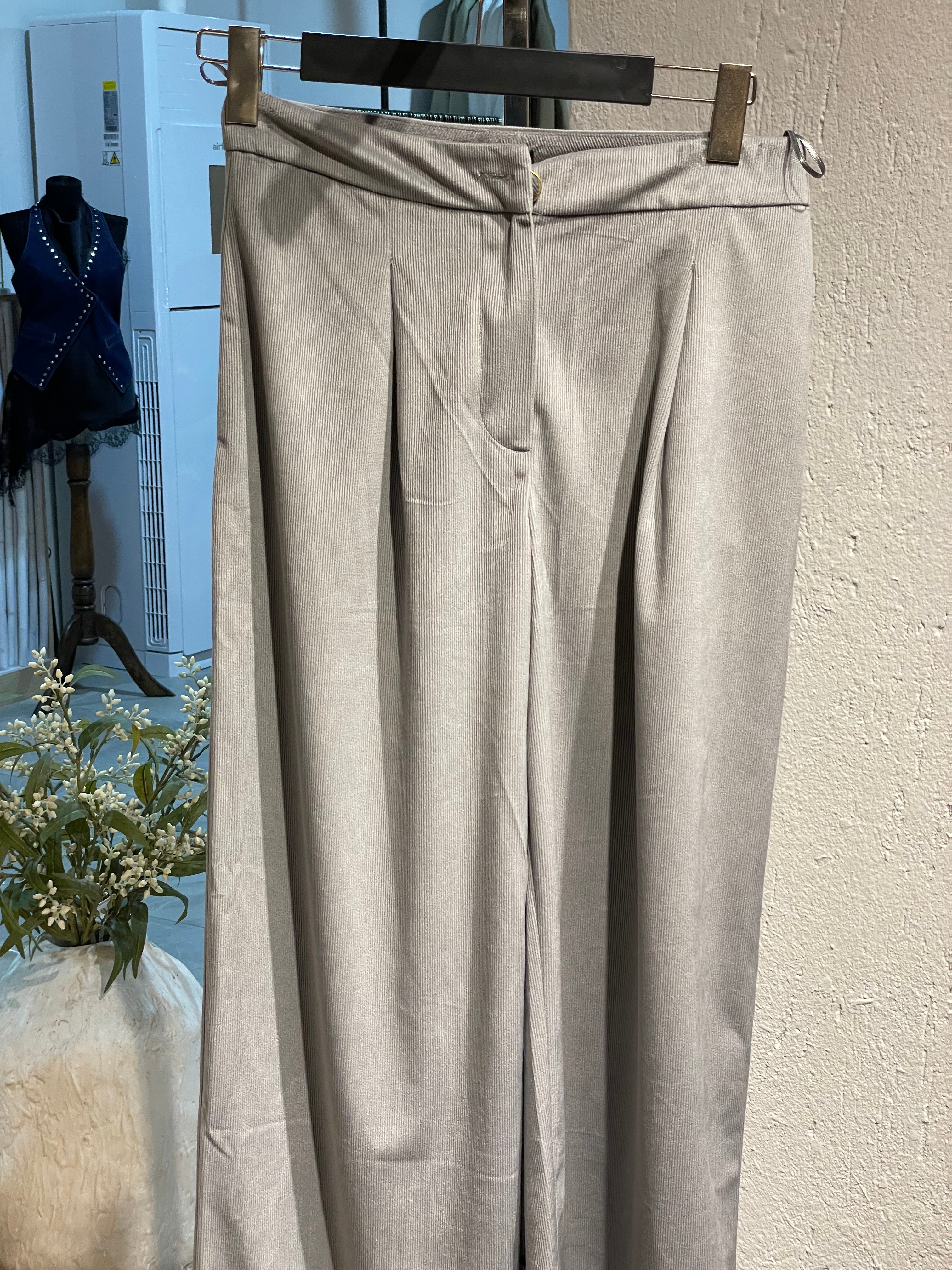 Kadife Gri Alt-Üst Yelekli Takım