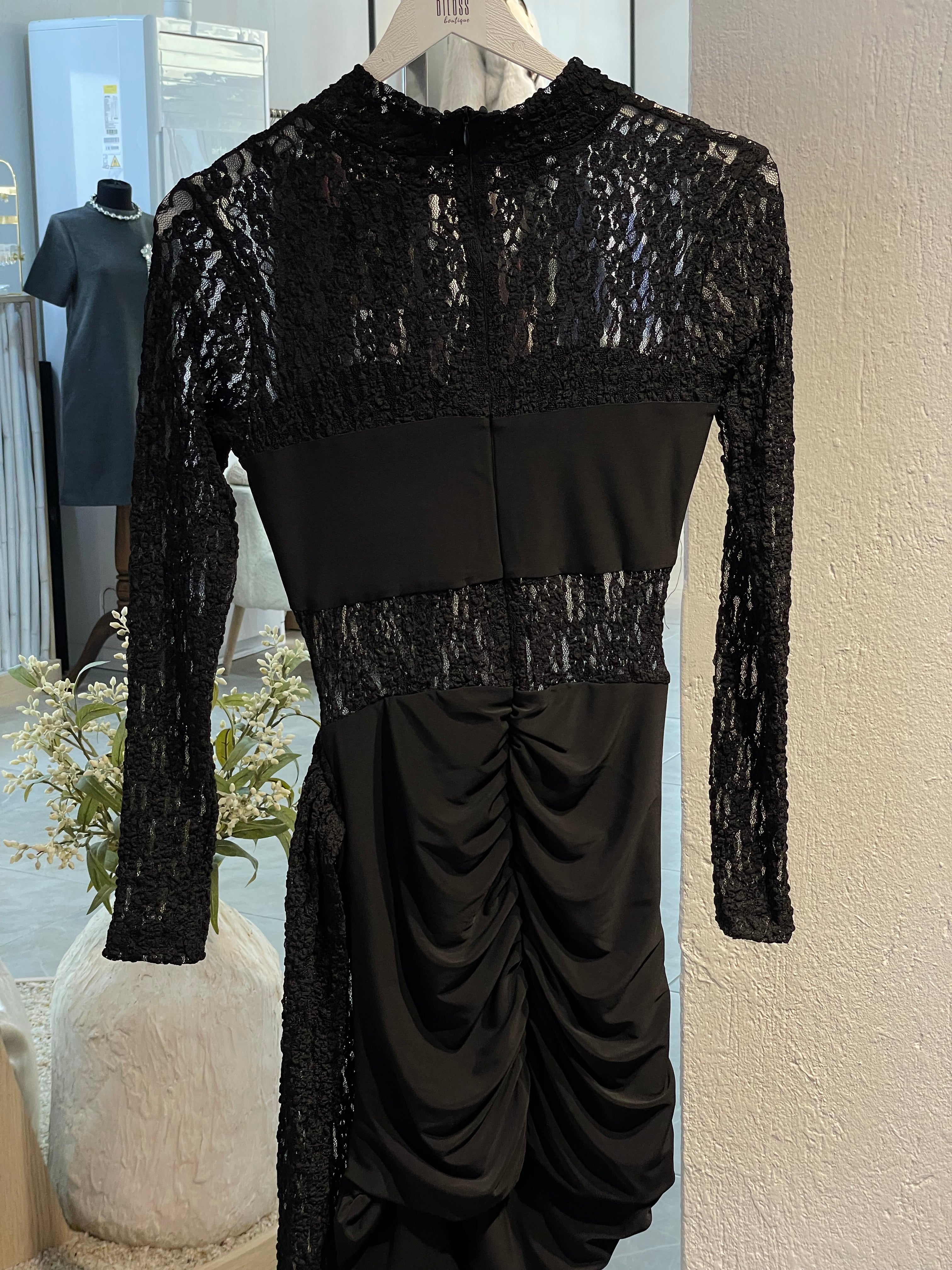 Dantel Drapeli Elbise