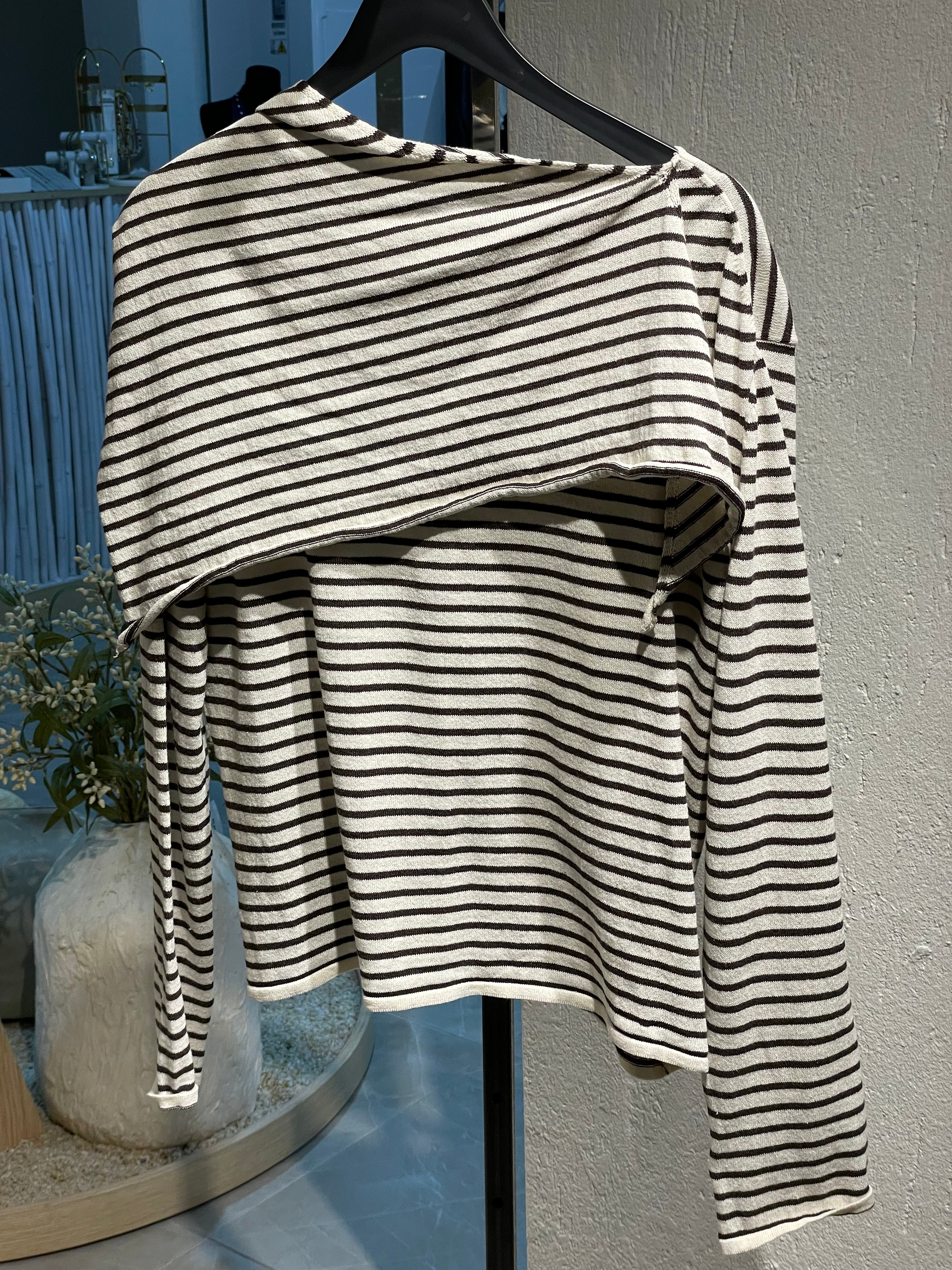 Triko Çizgili Pelerinli Kazak