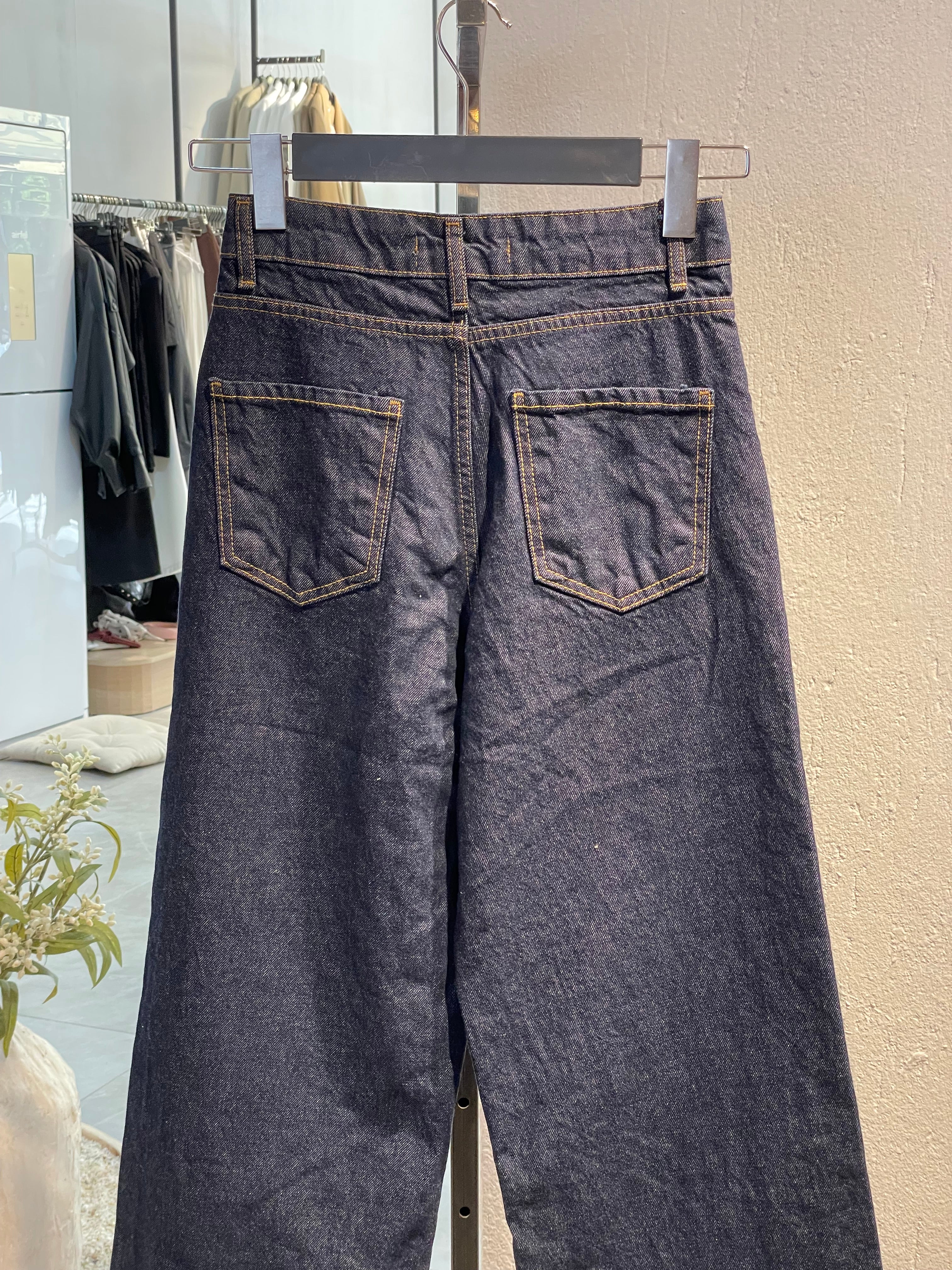 Bol Kesim Koyu Lacivert Kot Pantolon