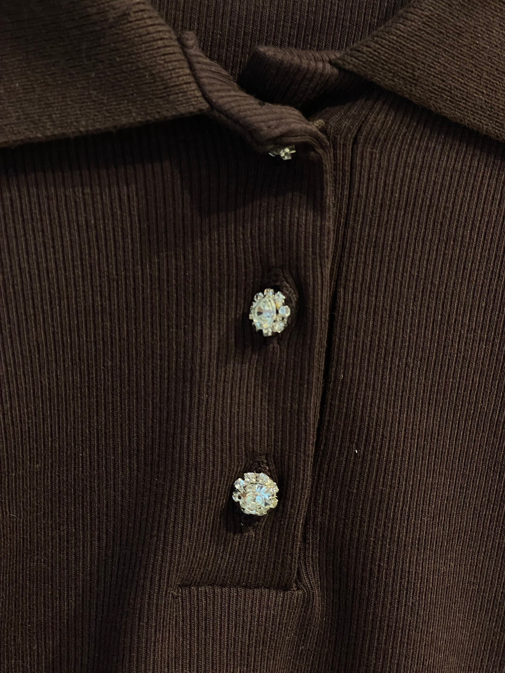 Önü Daş Detay Bluz