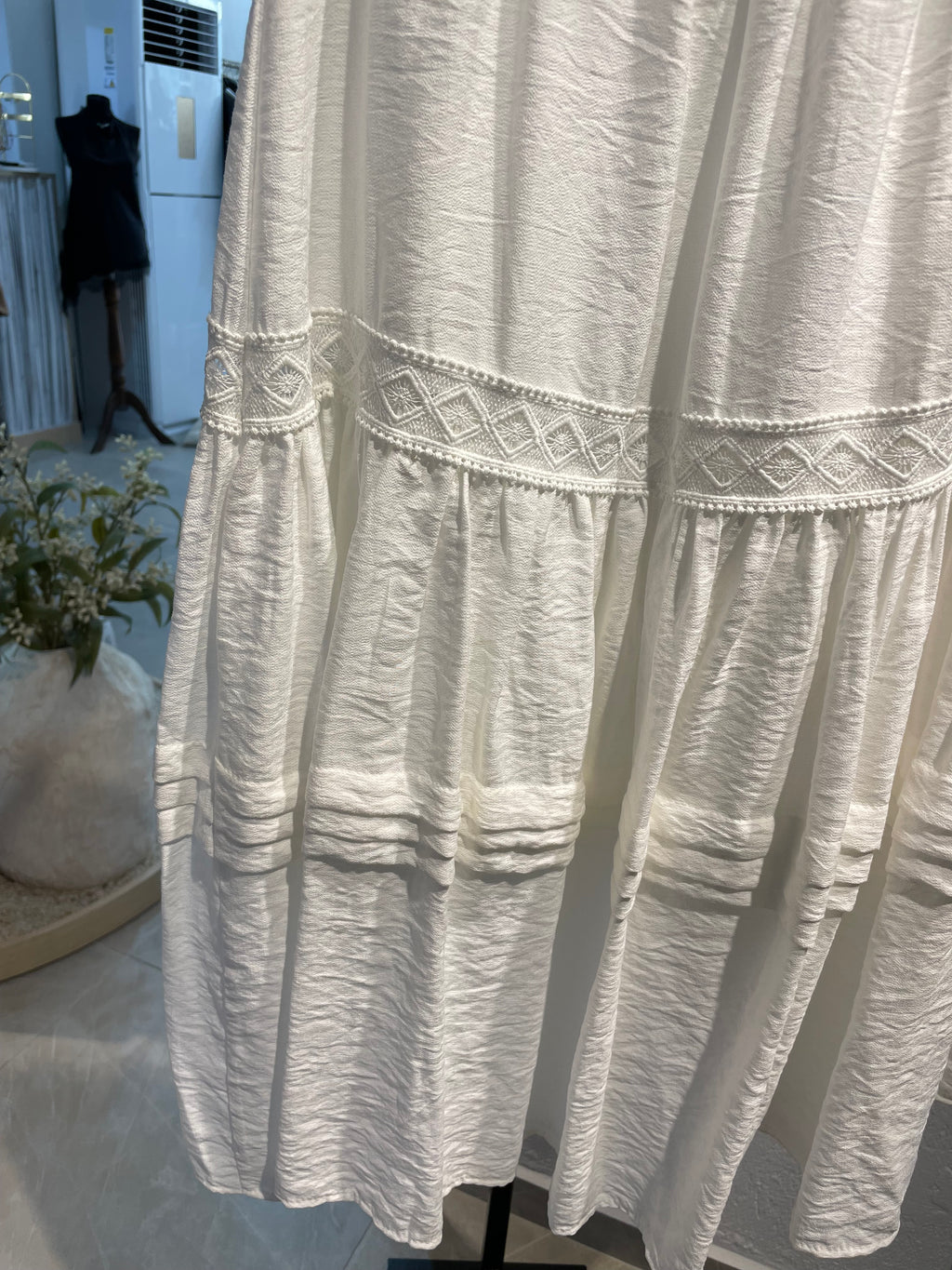 Dantel Detaylı Uzun Etek