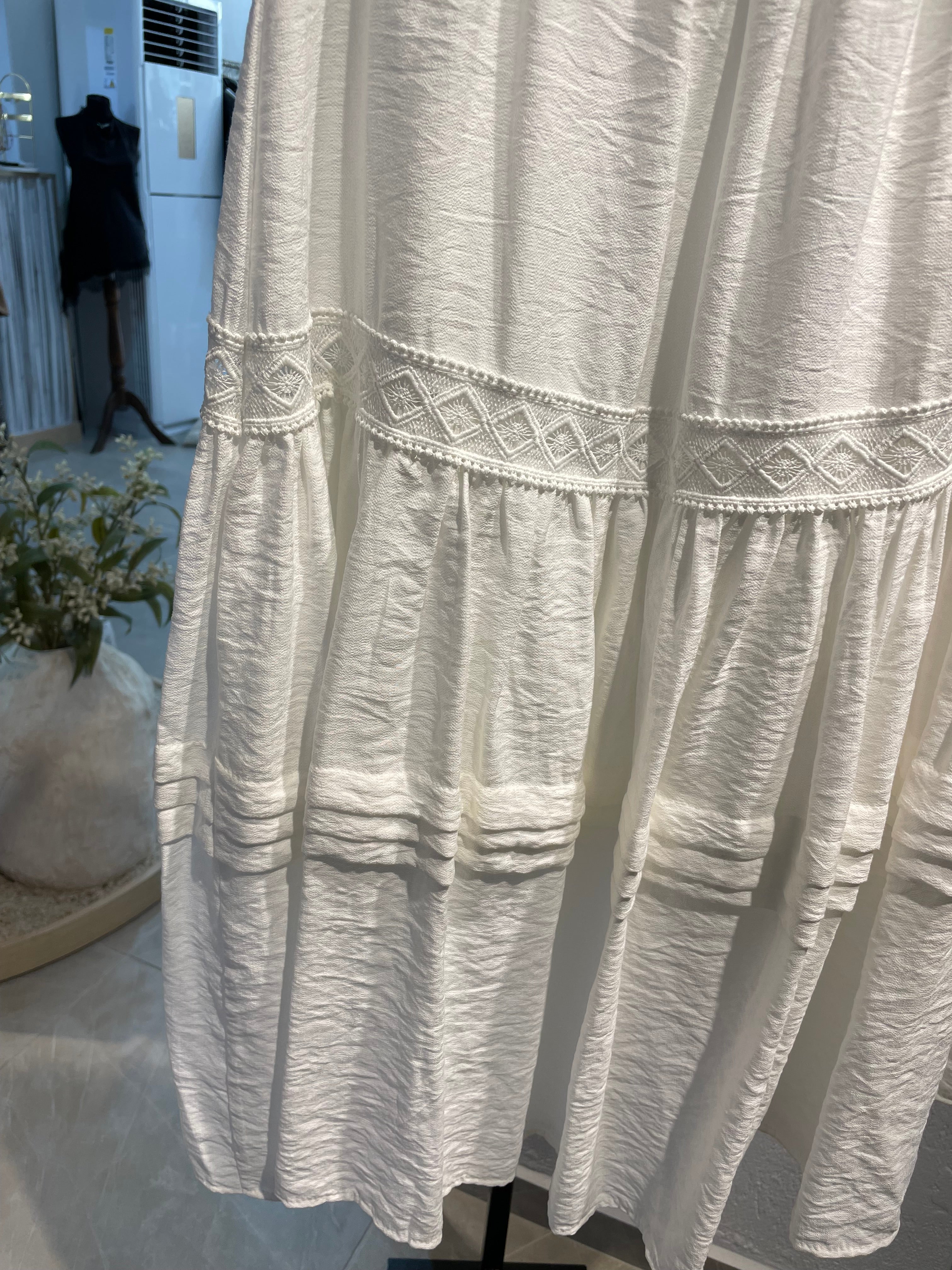 Dantel Detaylı Uzun Etek