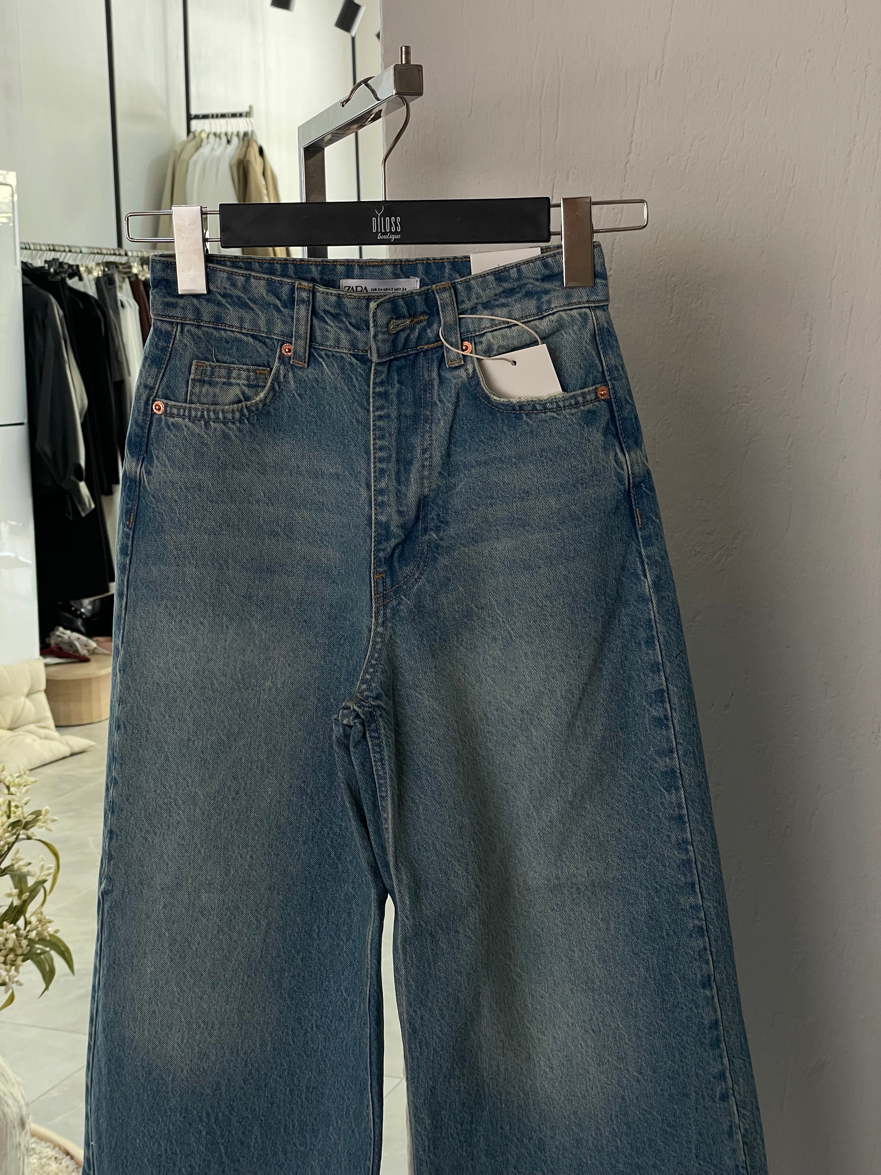 Marka Bol Paça Mavi Jean