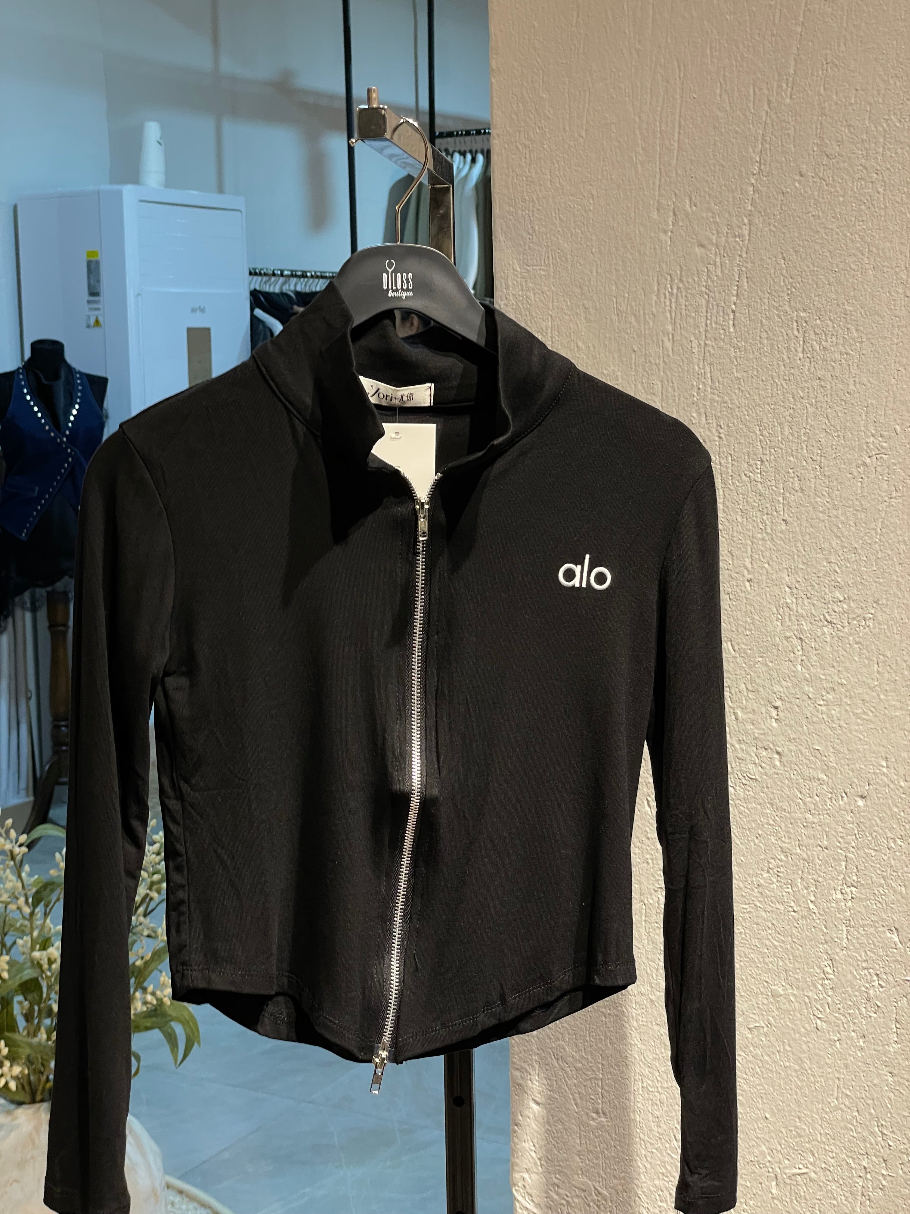 Marka Spor Fermuarlı Rahat Üst