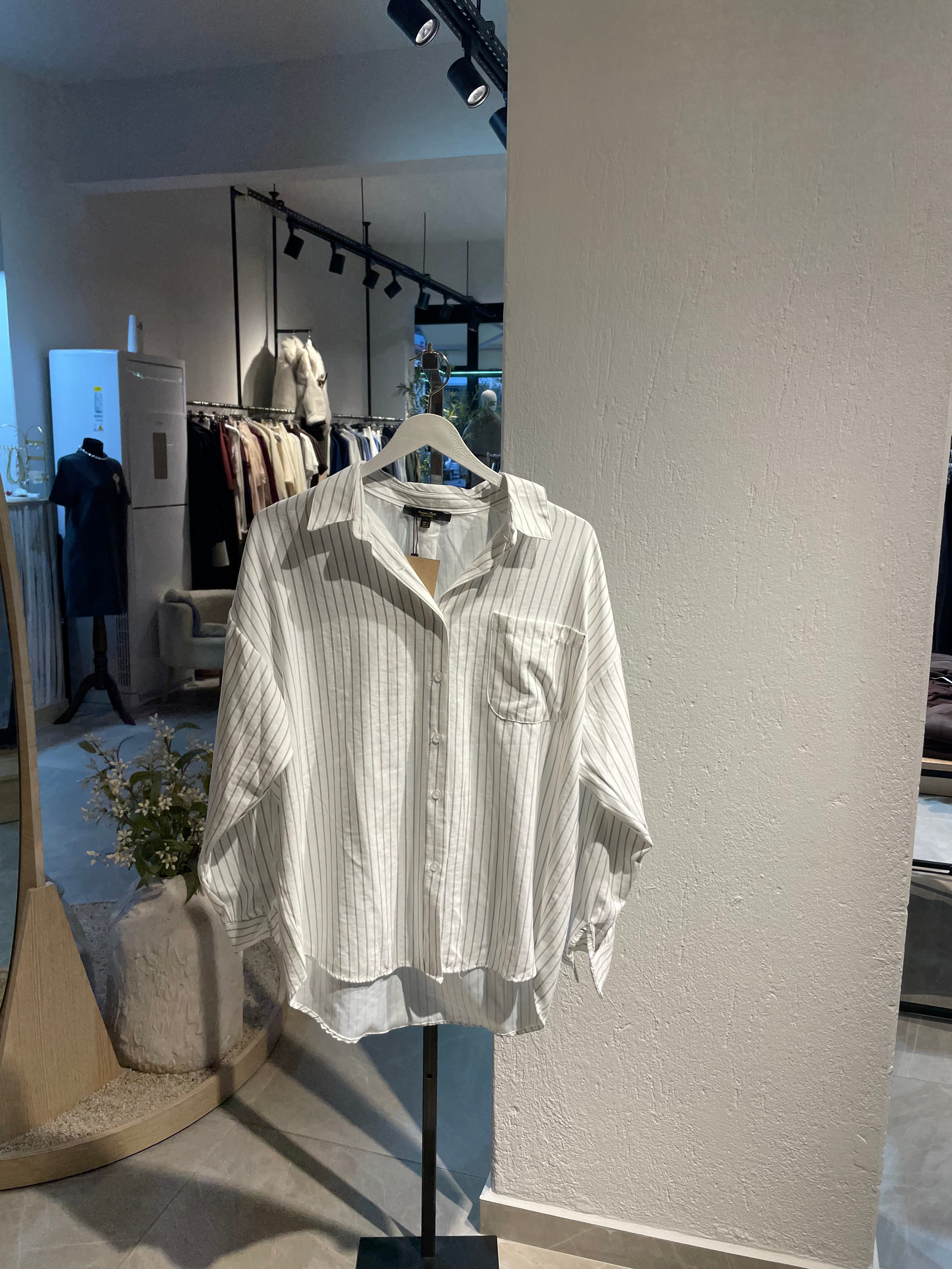 Marka Çizgili Premium Kumaş Gömlek