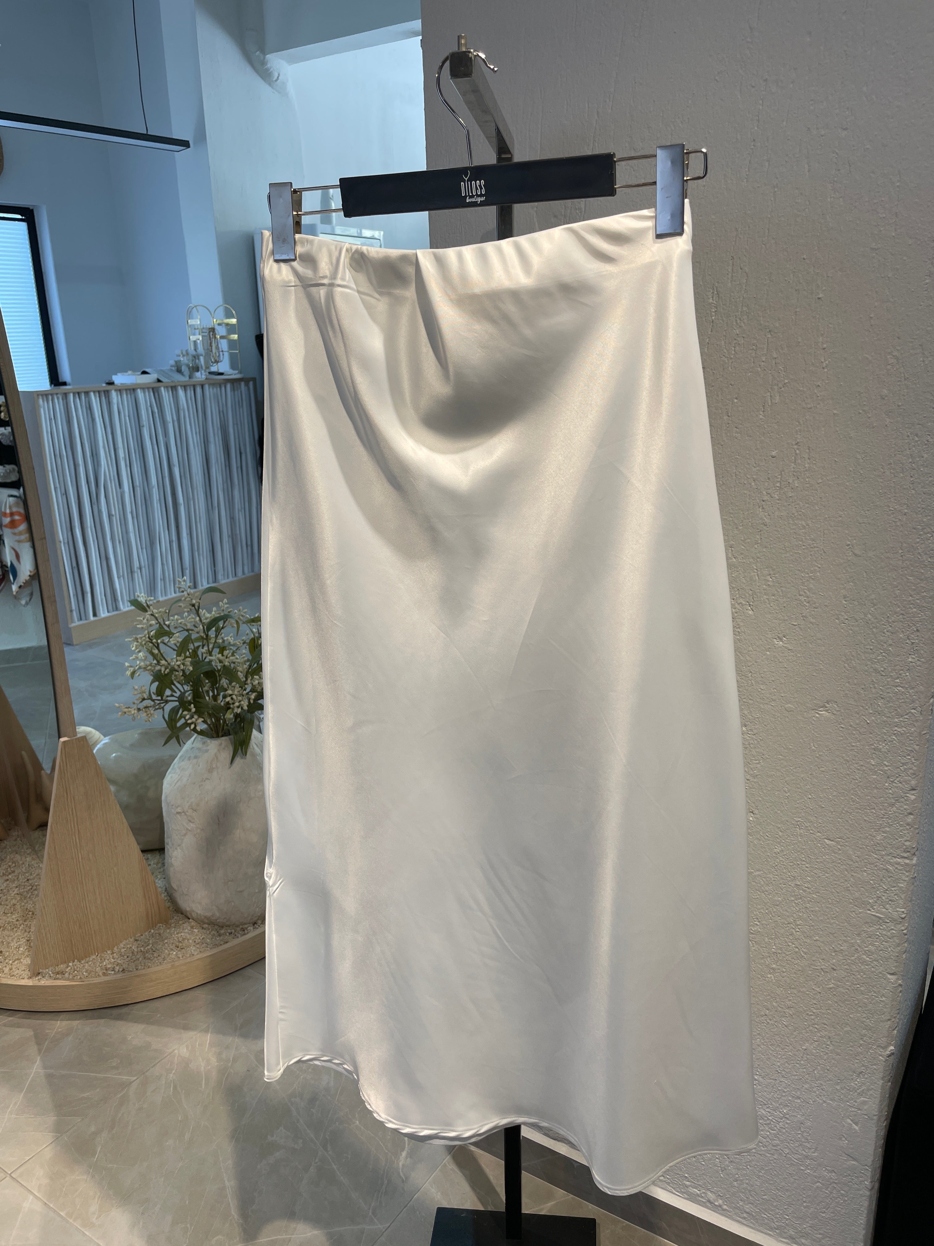 Saten Krem Uzun Etek