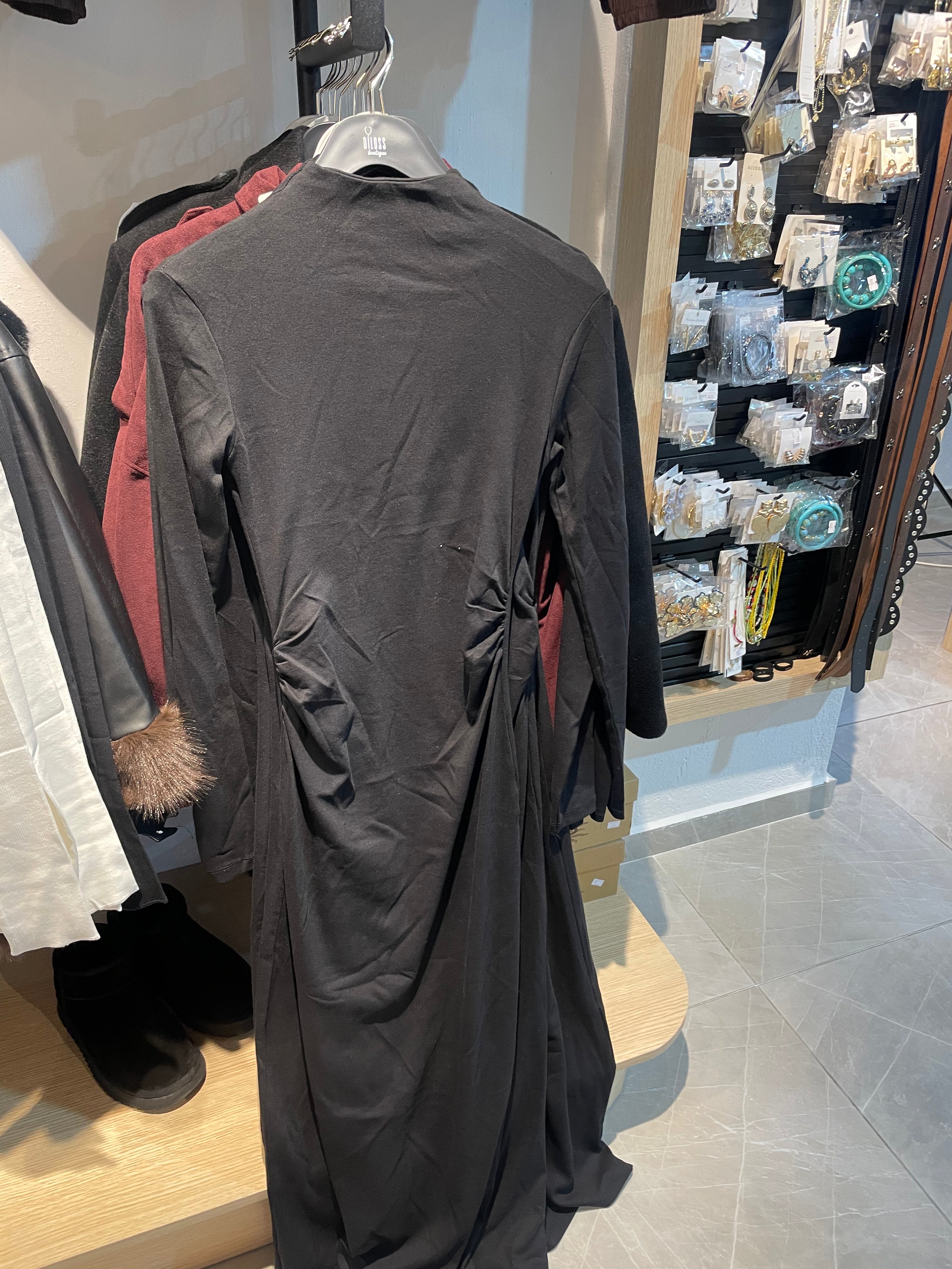 Belden Oturtma Drape Detay Kışlık Uzun Elbise